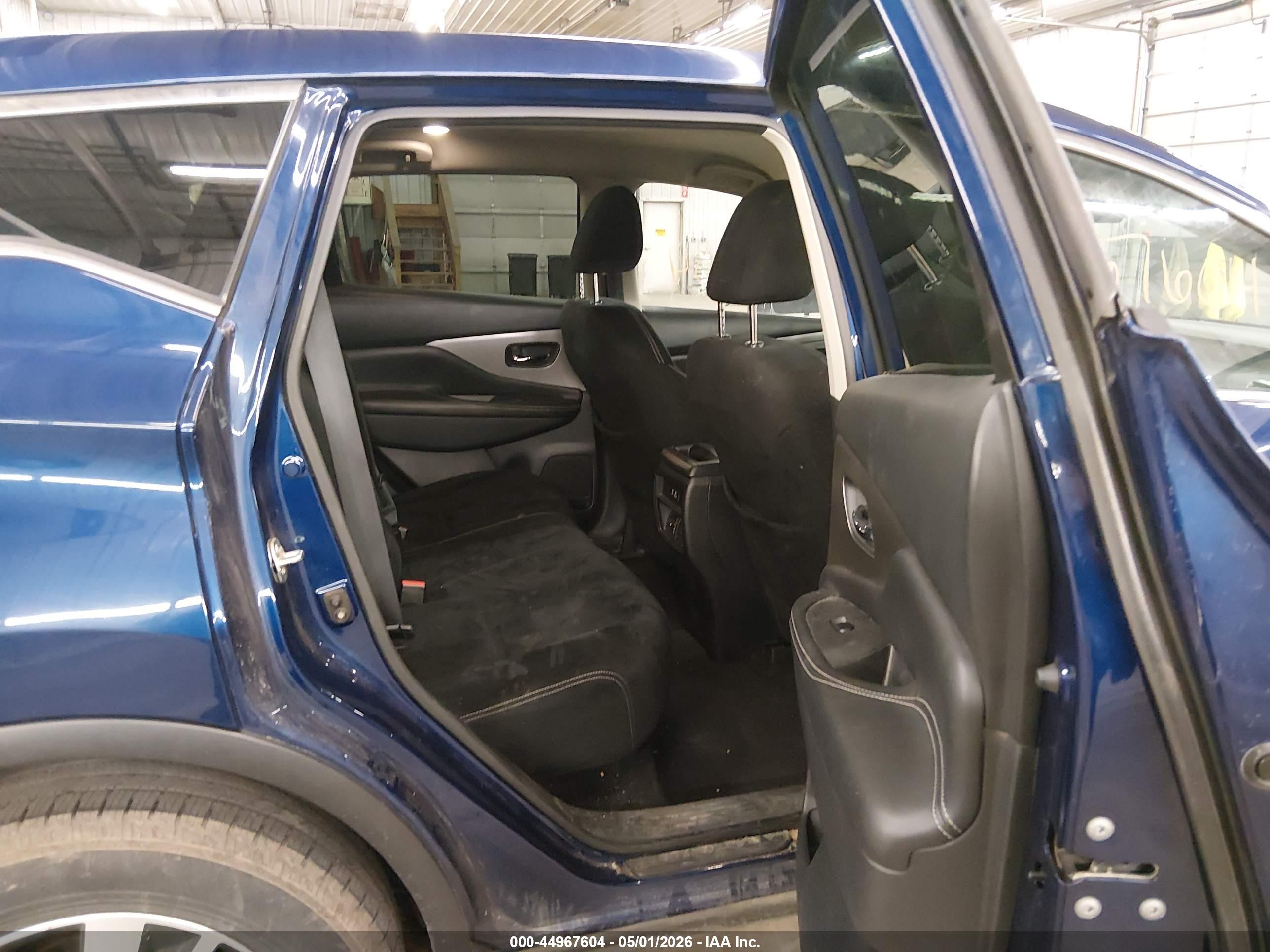 NISSAN MURANO image 8