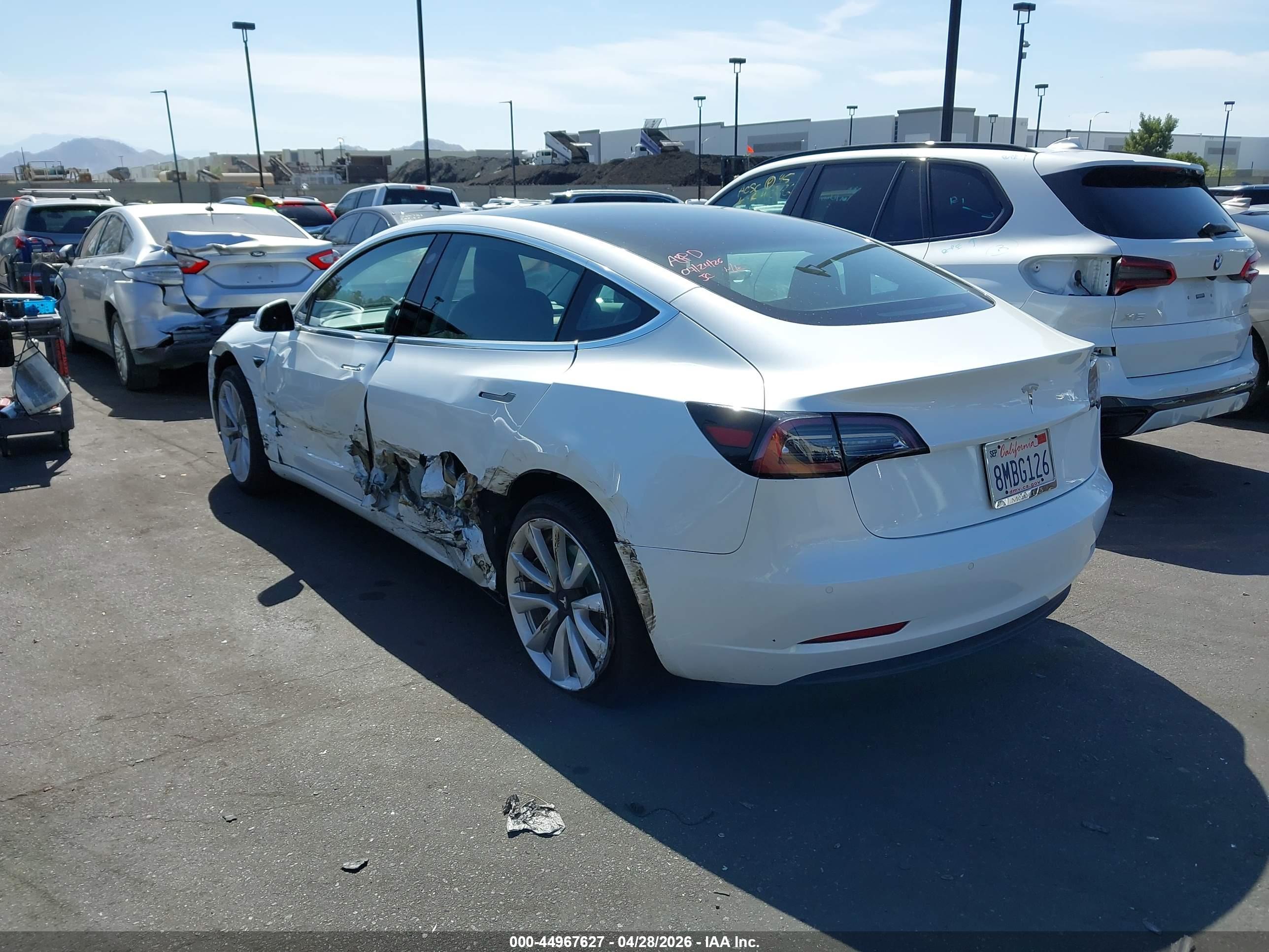 TESLA MODEL image 3