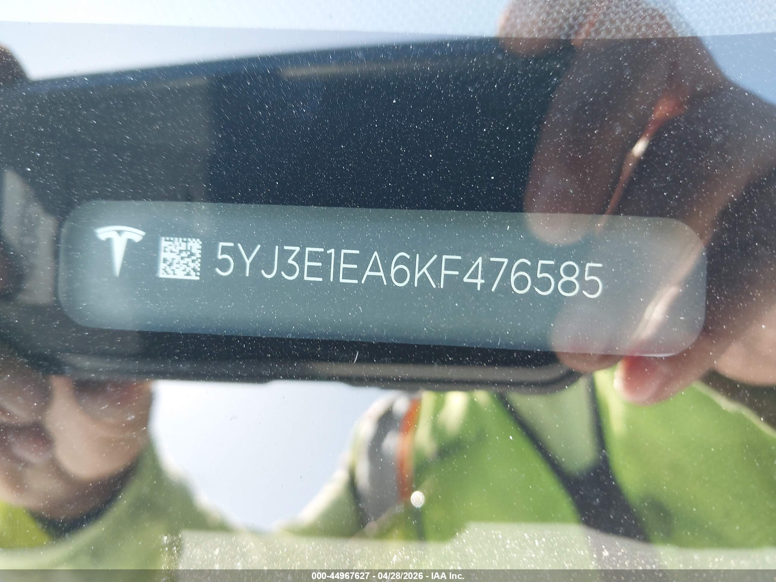 TESLA MODEL image 9