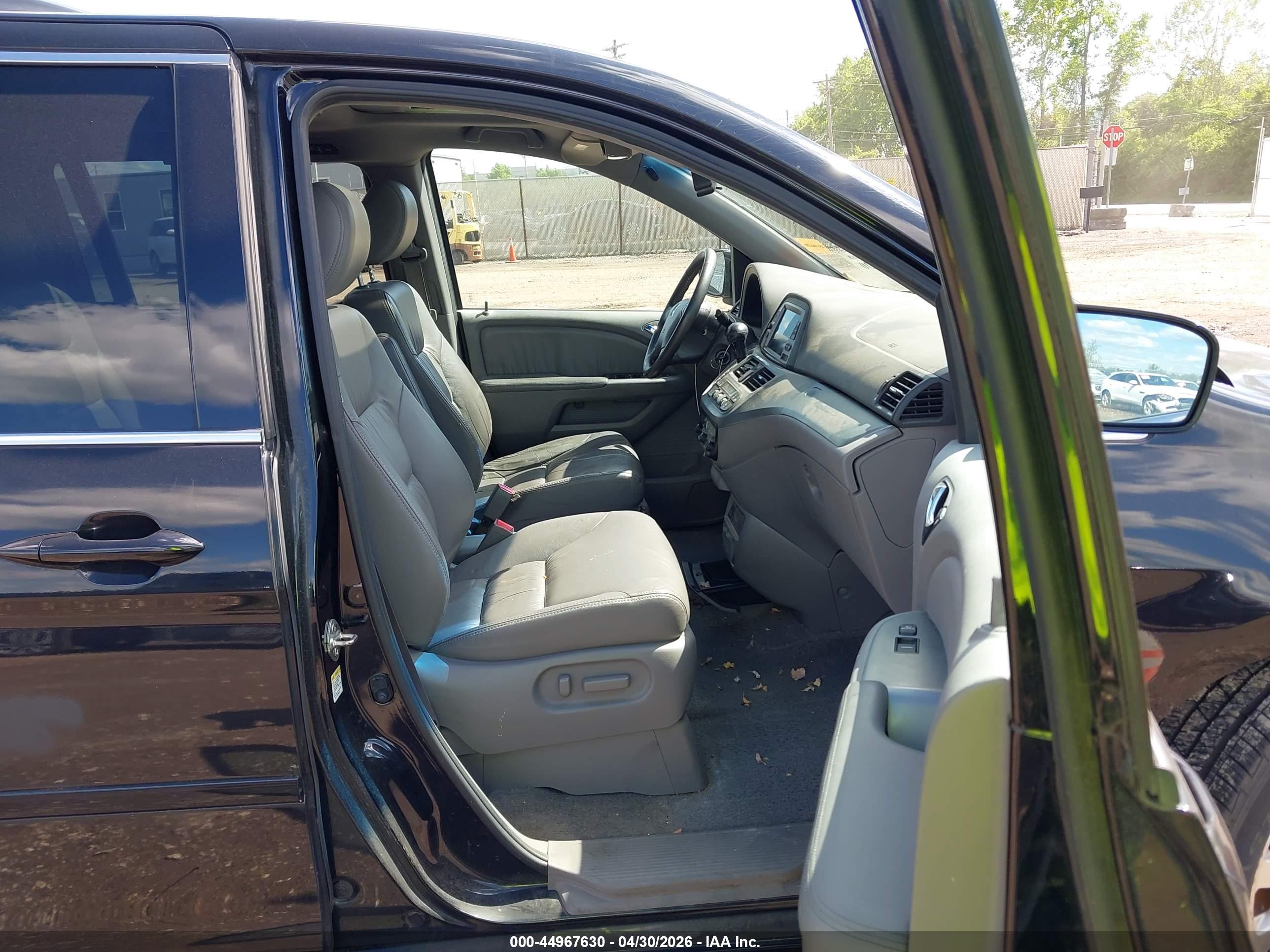 HONDA ODYSSEY image 5