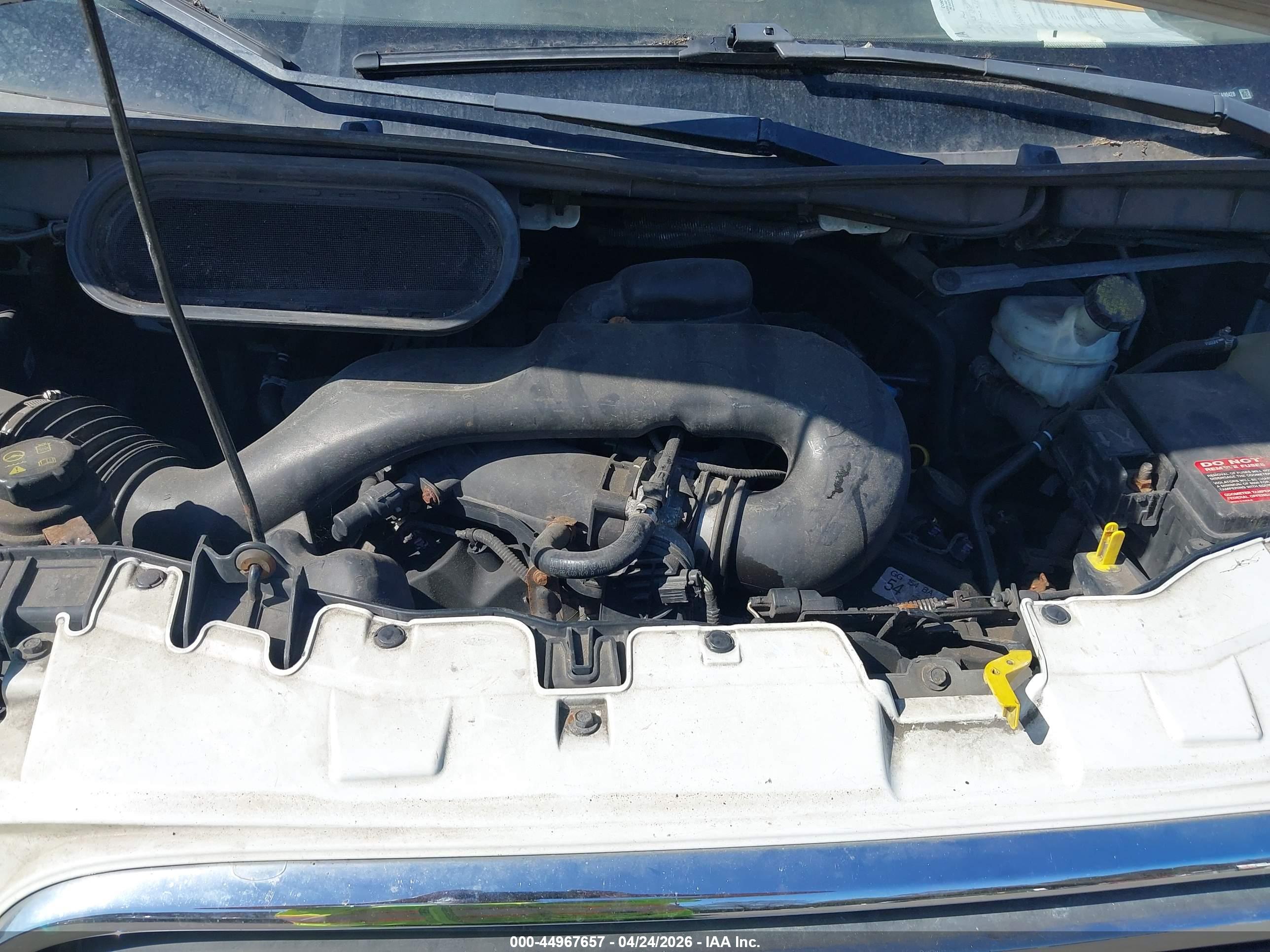 FORD TRANSIT-250 image 10