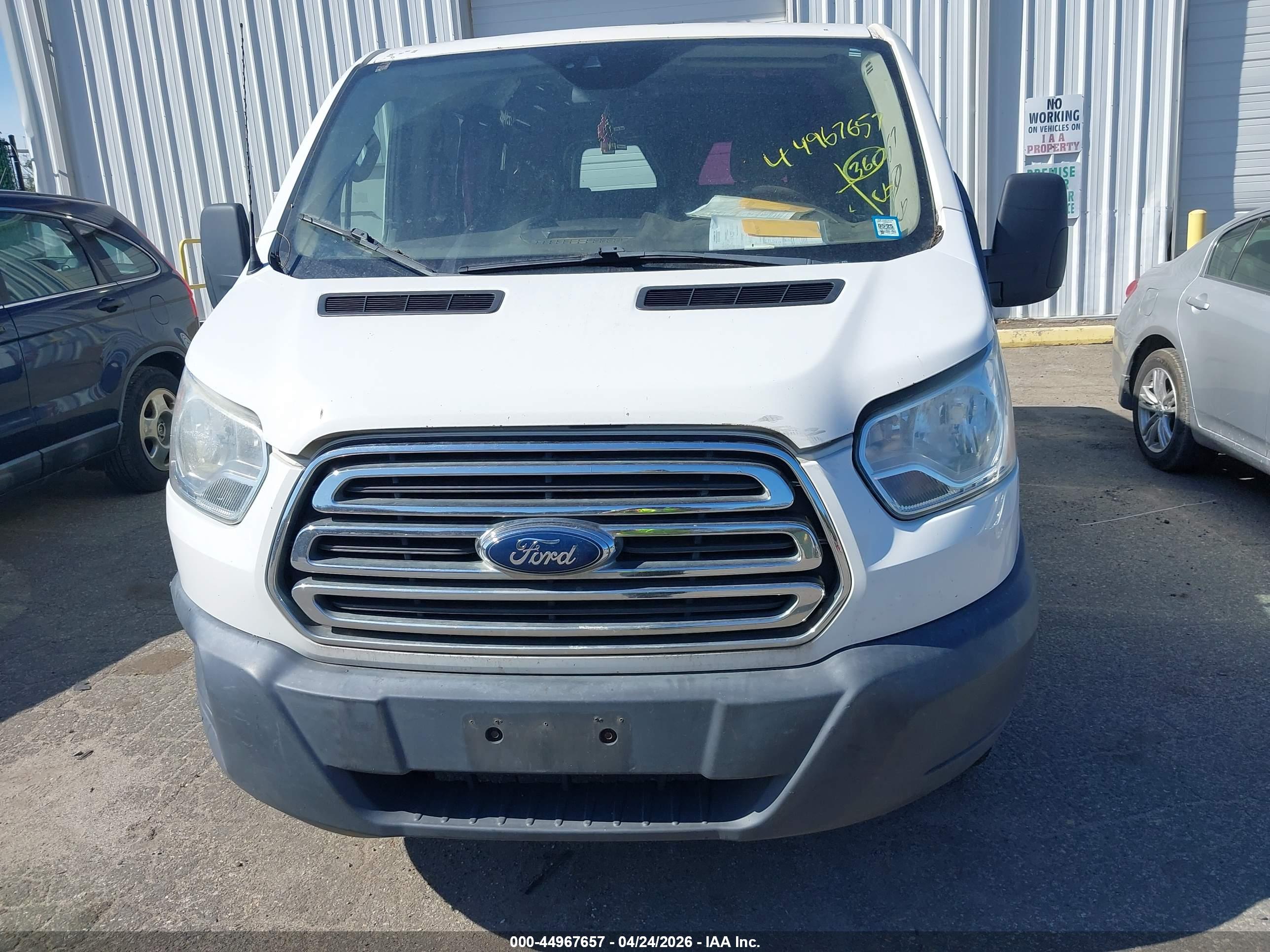 FORD TRANSIT-250 image 6