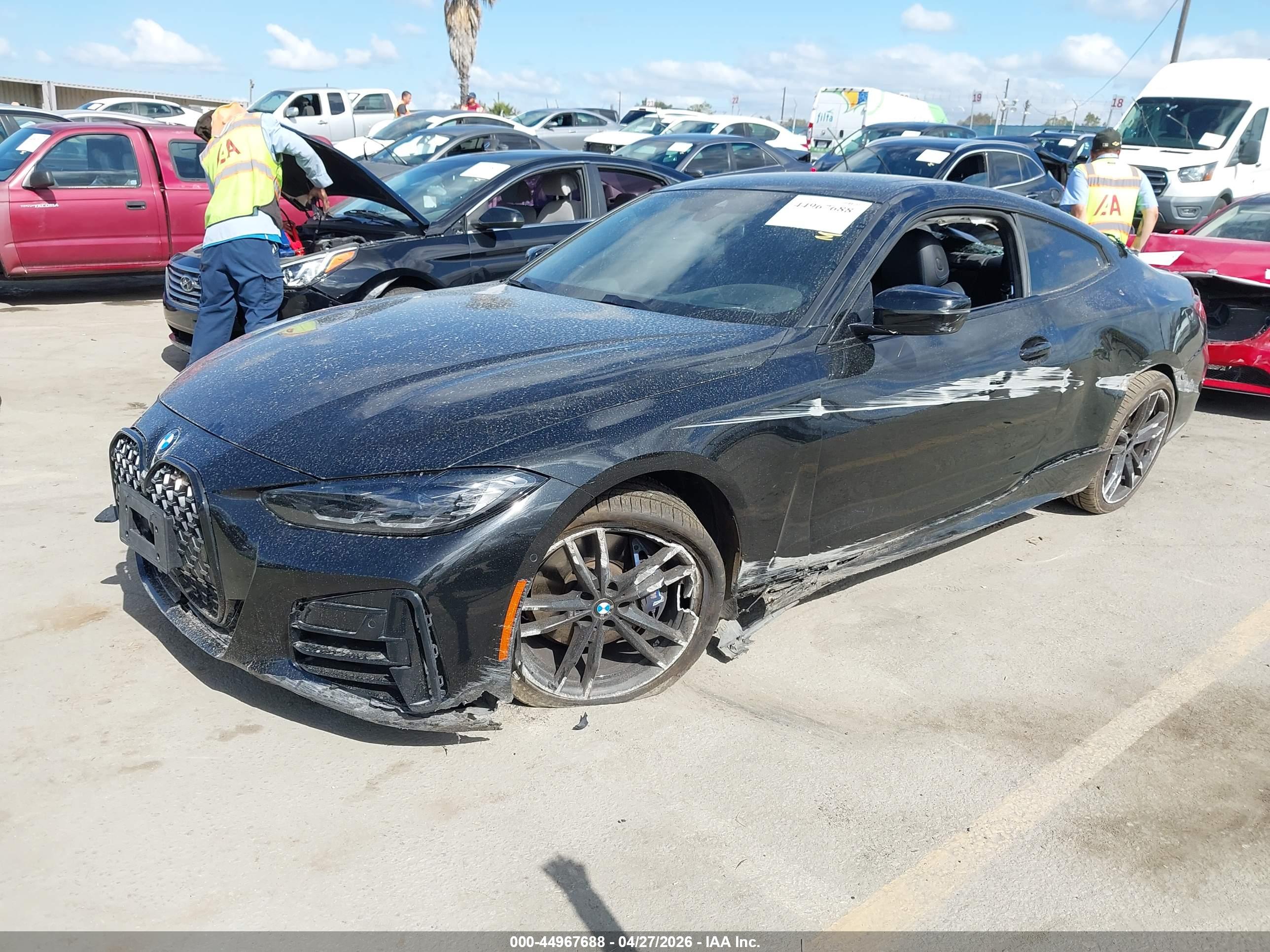BMW M440I image 2