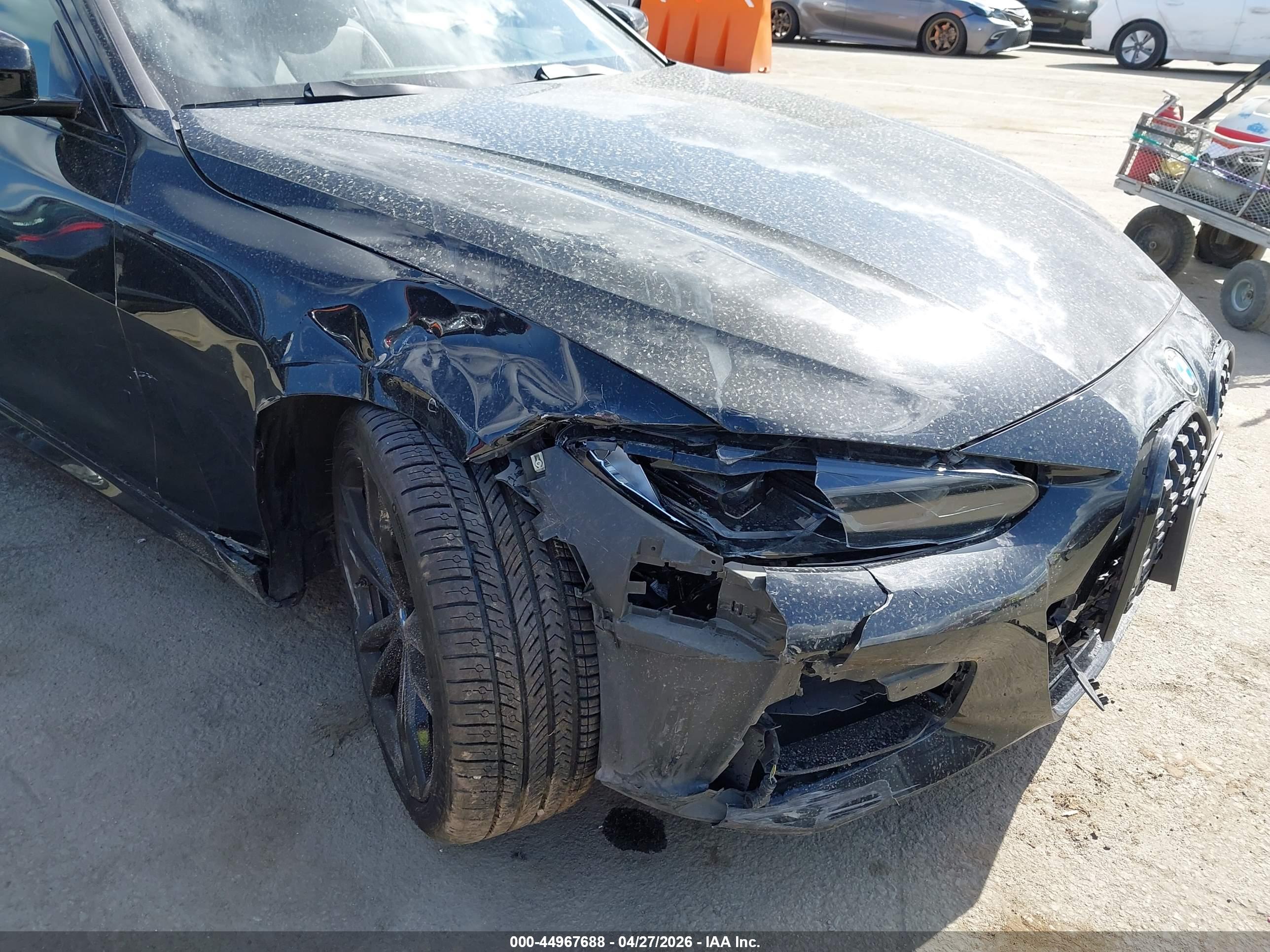 BMW M440I image 6