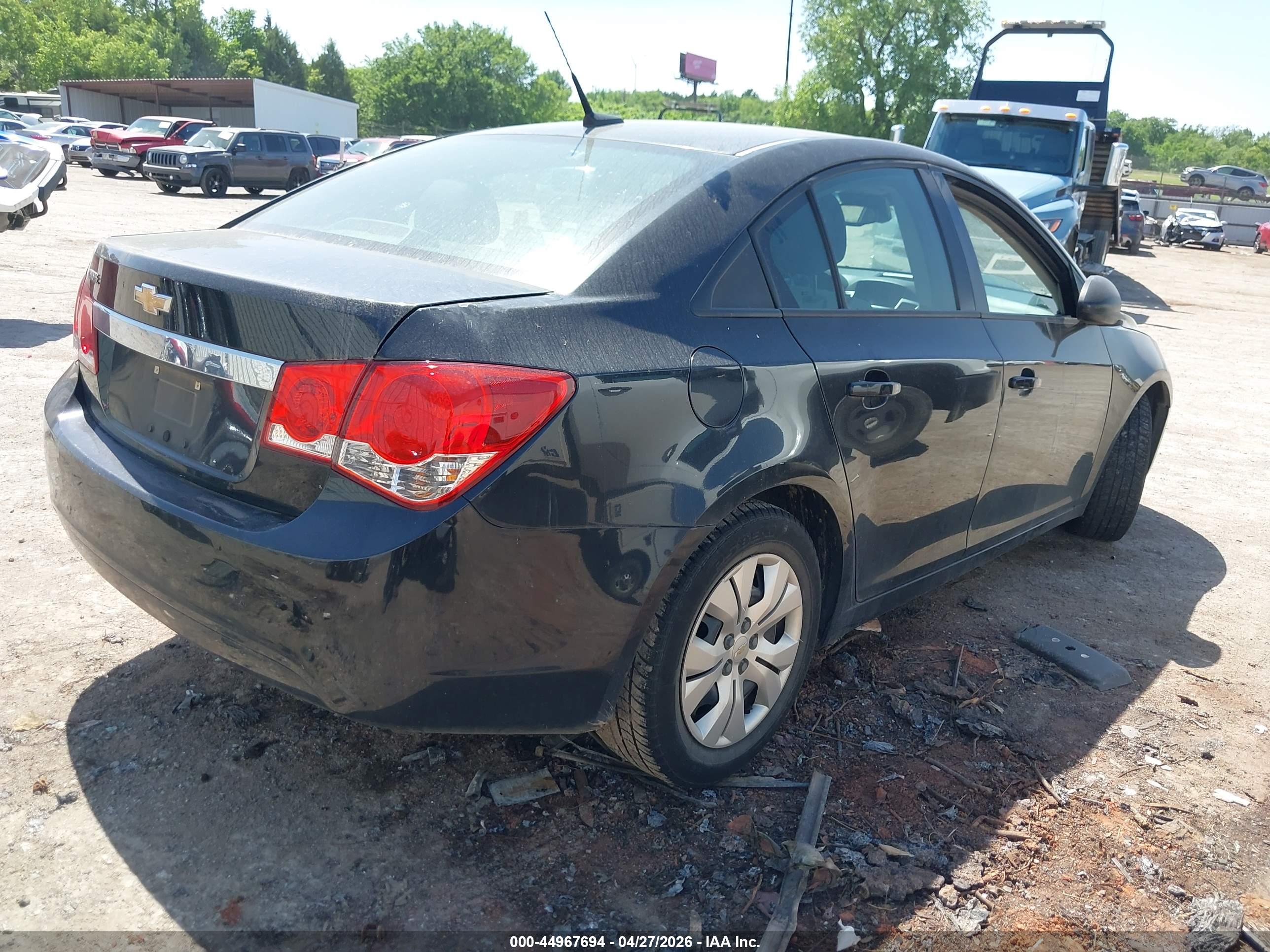 CHEVROLET CRUZE image 4