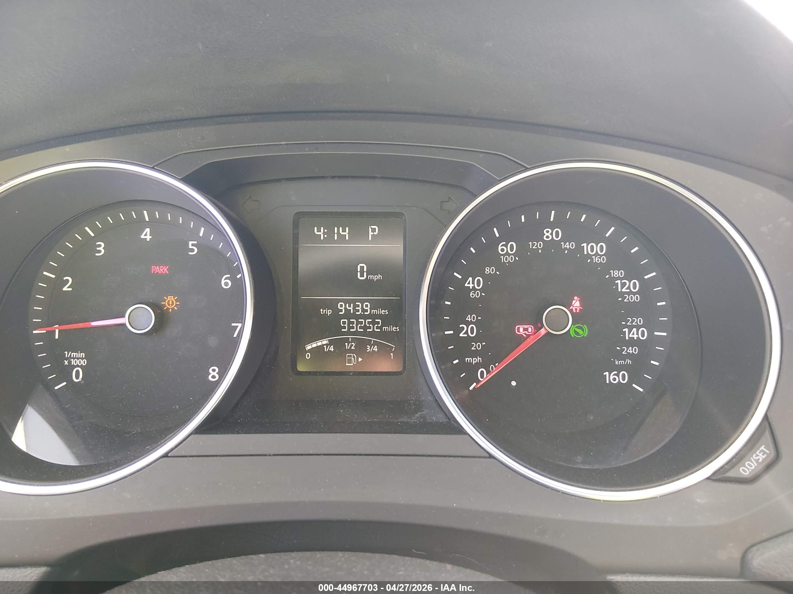 VOLKSWAGEN JETTA image 7