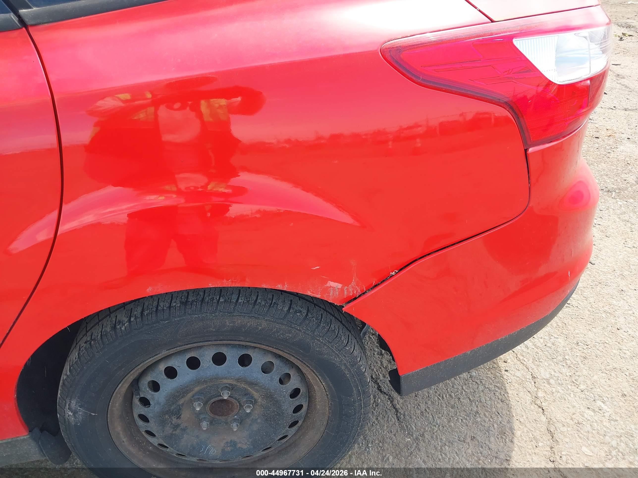 FORD FOCUS image 6