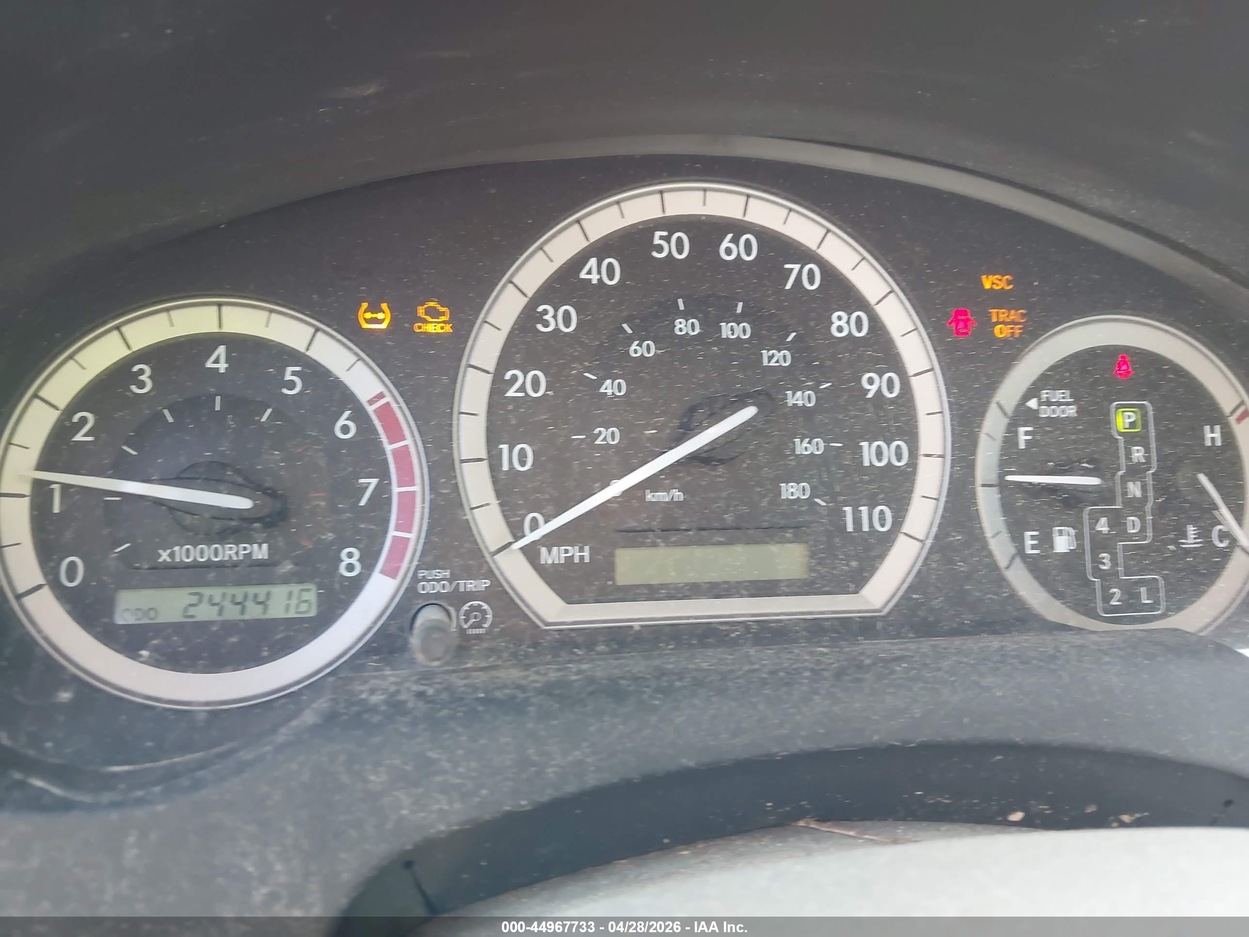 TOYOTA SIENNA image 7
