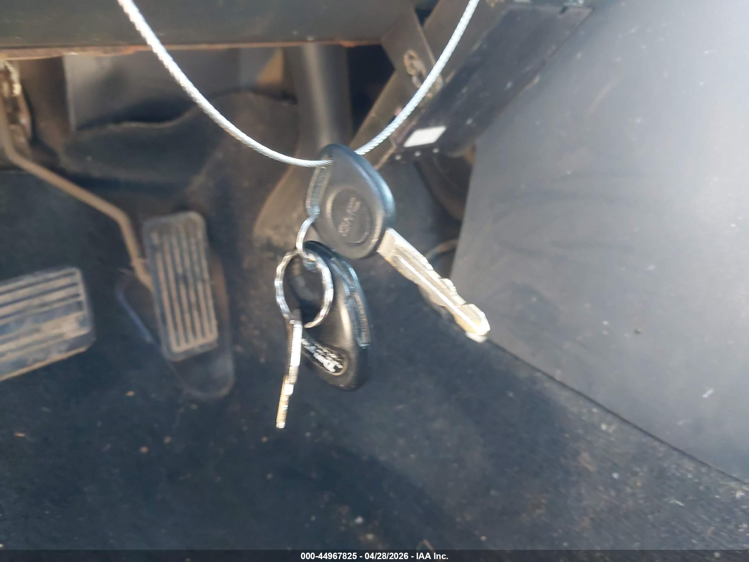 GMC SIERRA image 11