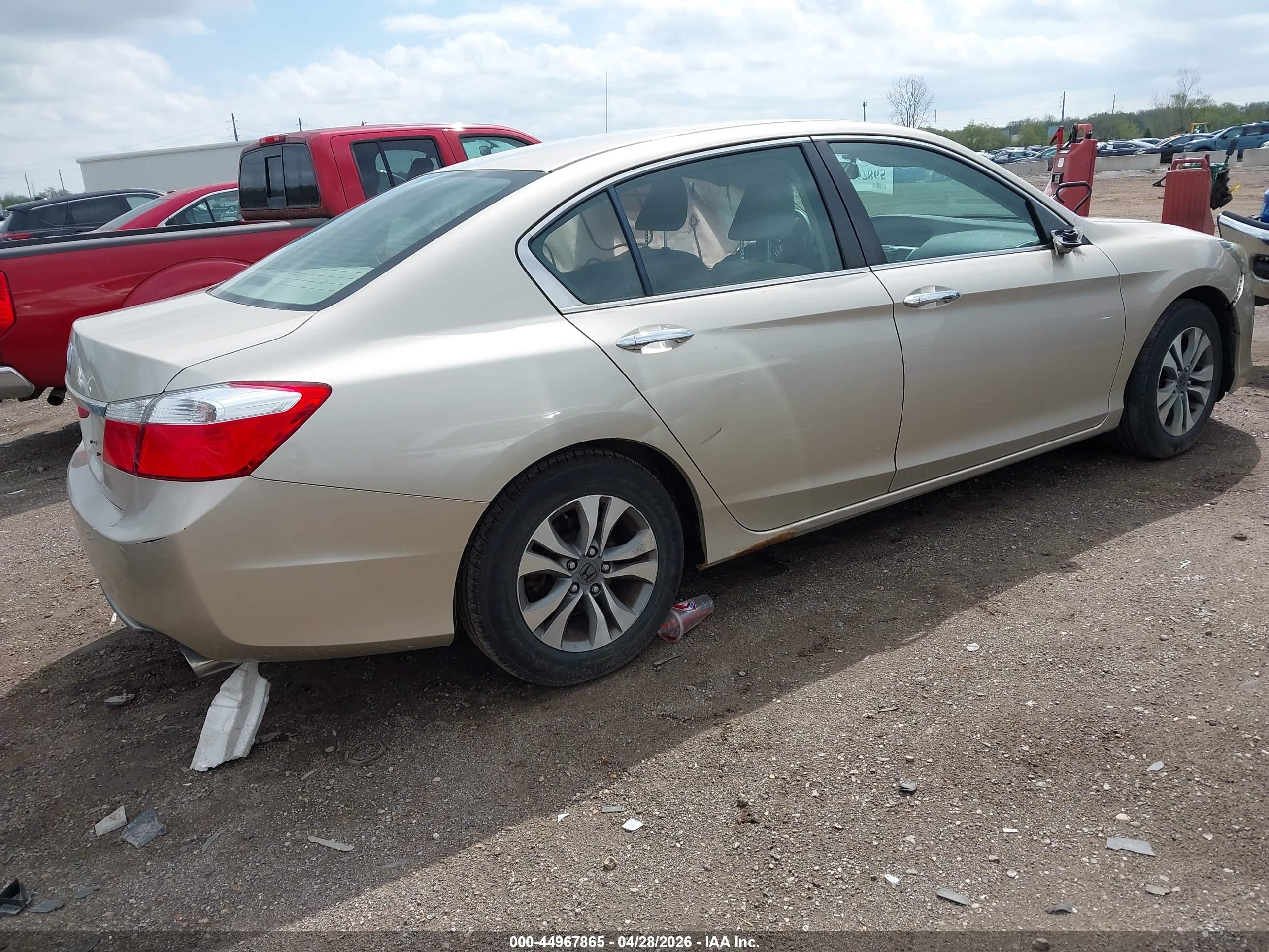 HONDA ACCORD image 4