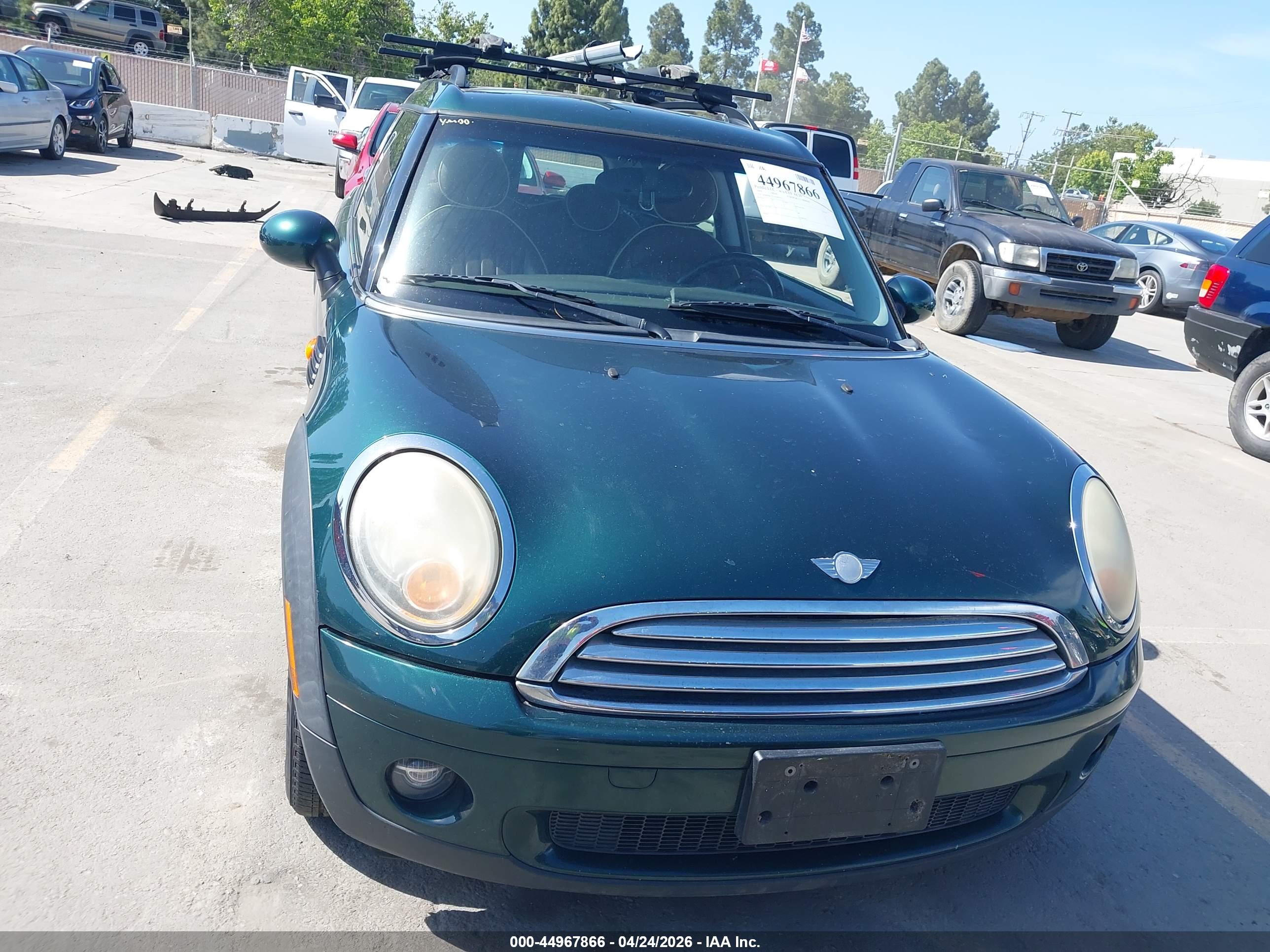 MINI COOPER image 6