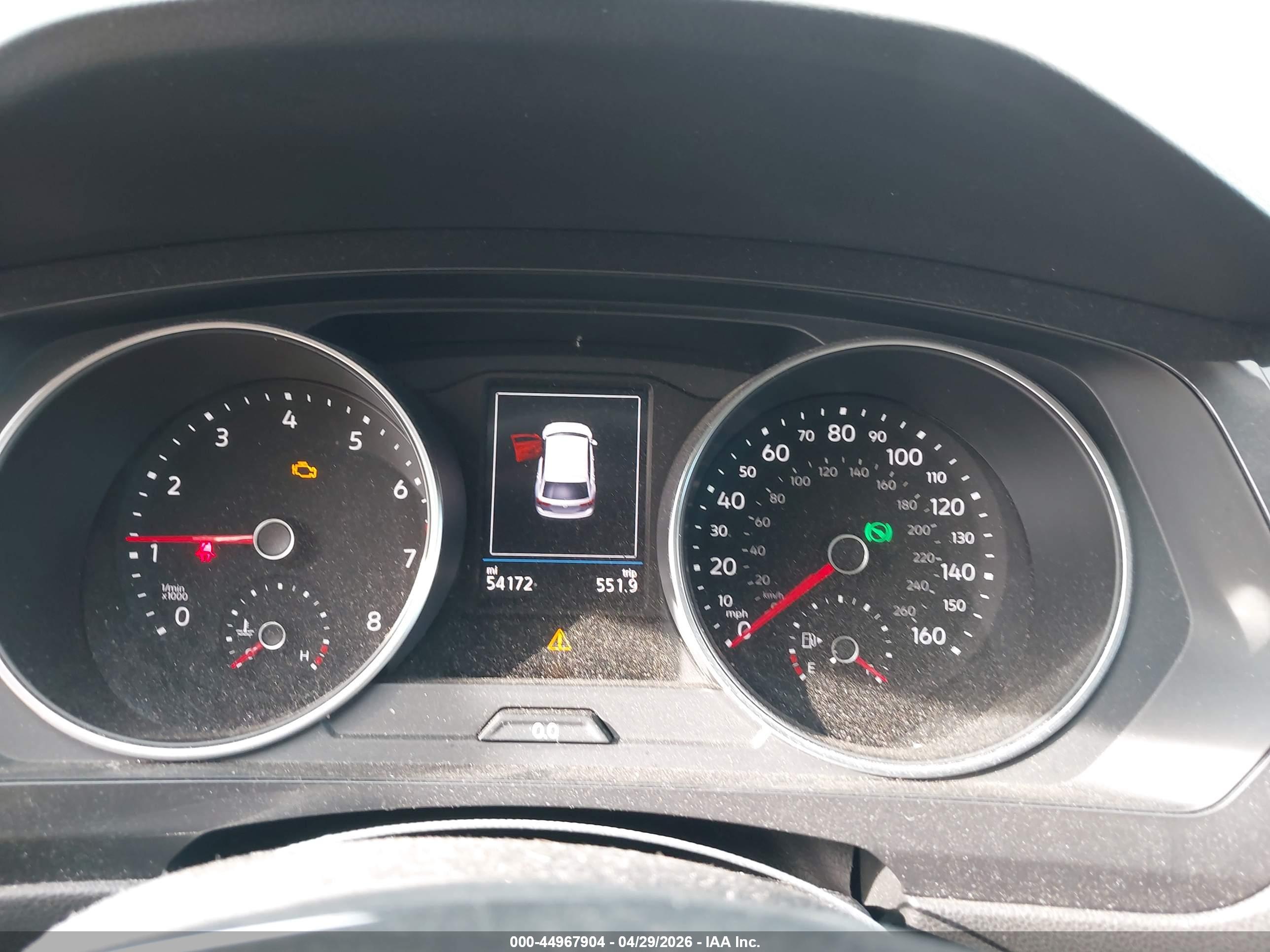 VOLKSWAGEN TIGUAN image 7