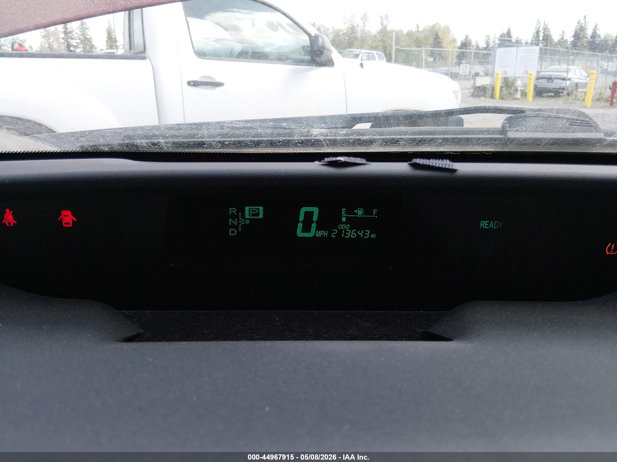 TOYOTA PRIUS image 7