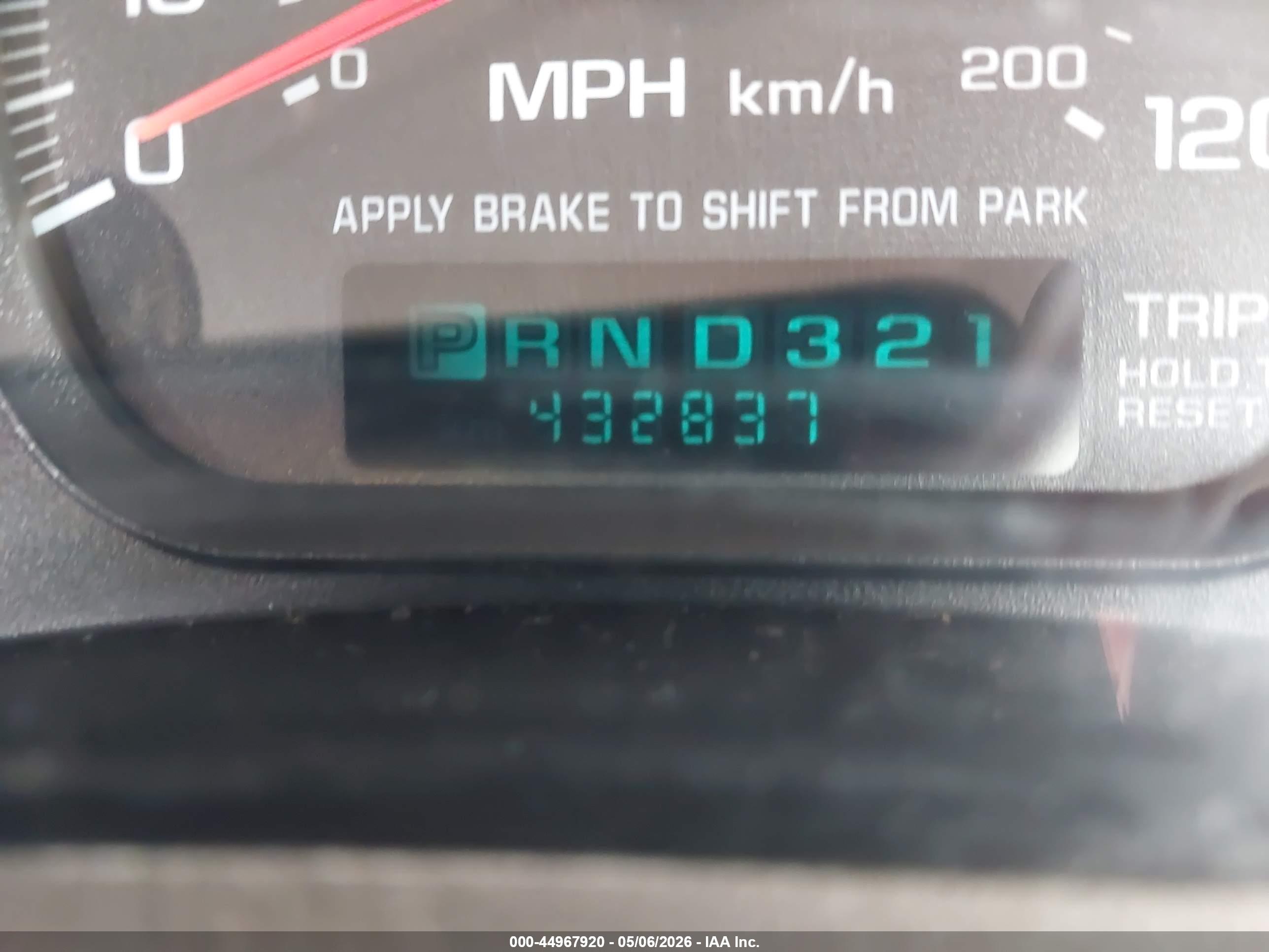 CHEVROLET IMPALA image 7