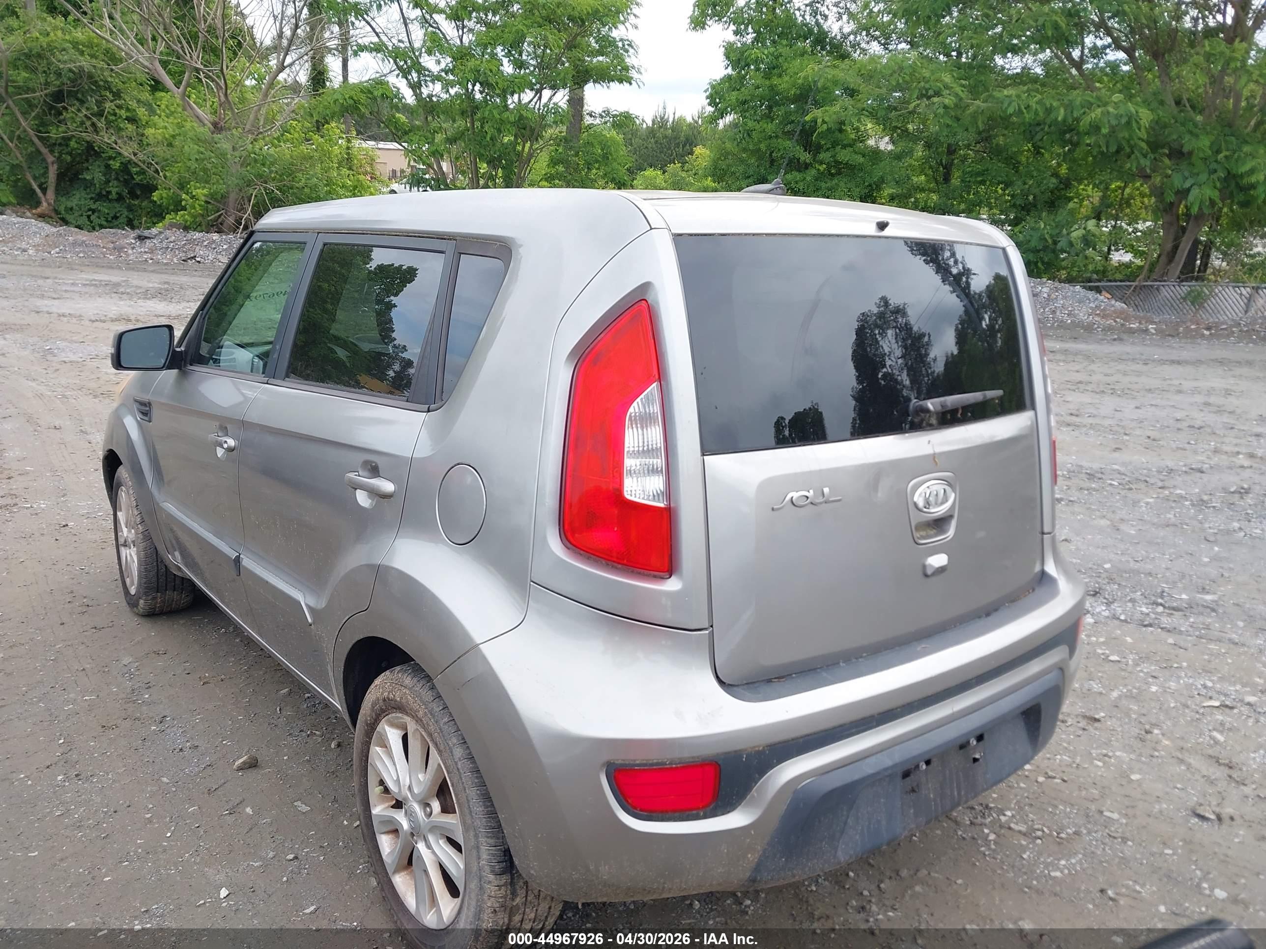 KIA SOUL image 3