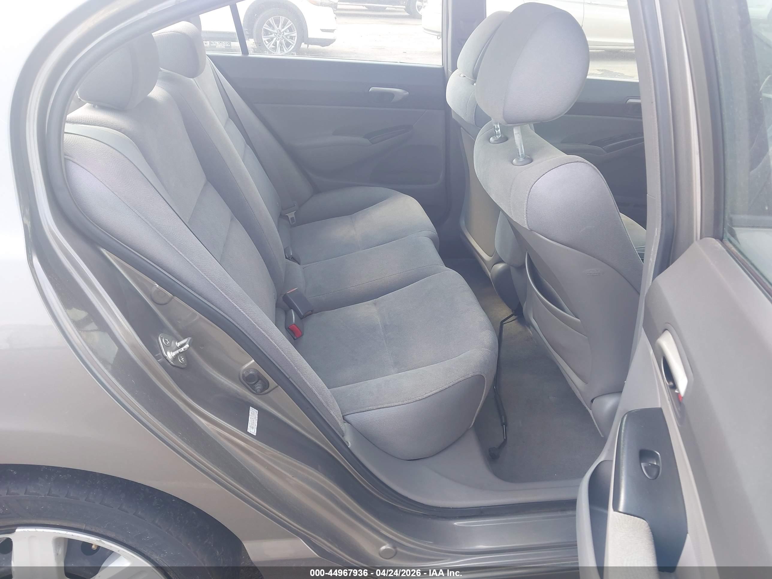 HONDA CIVIC image 8