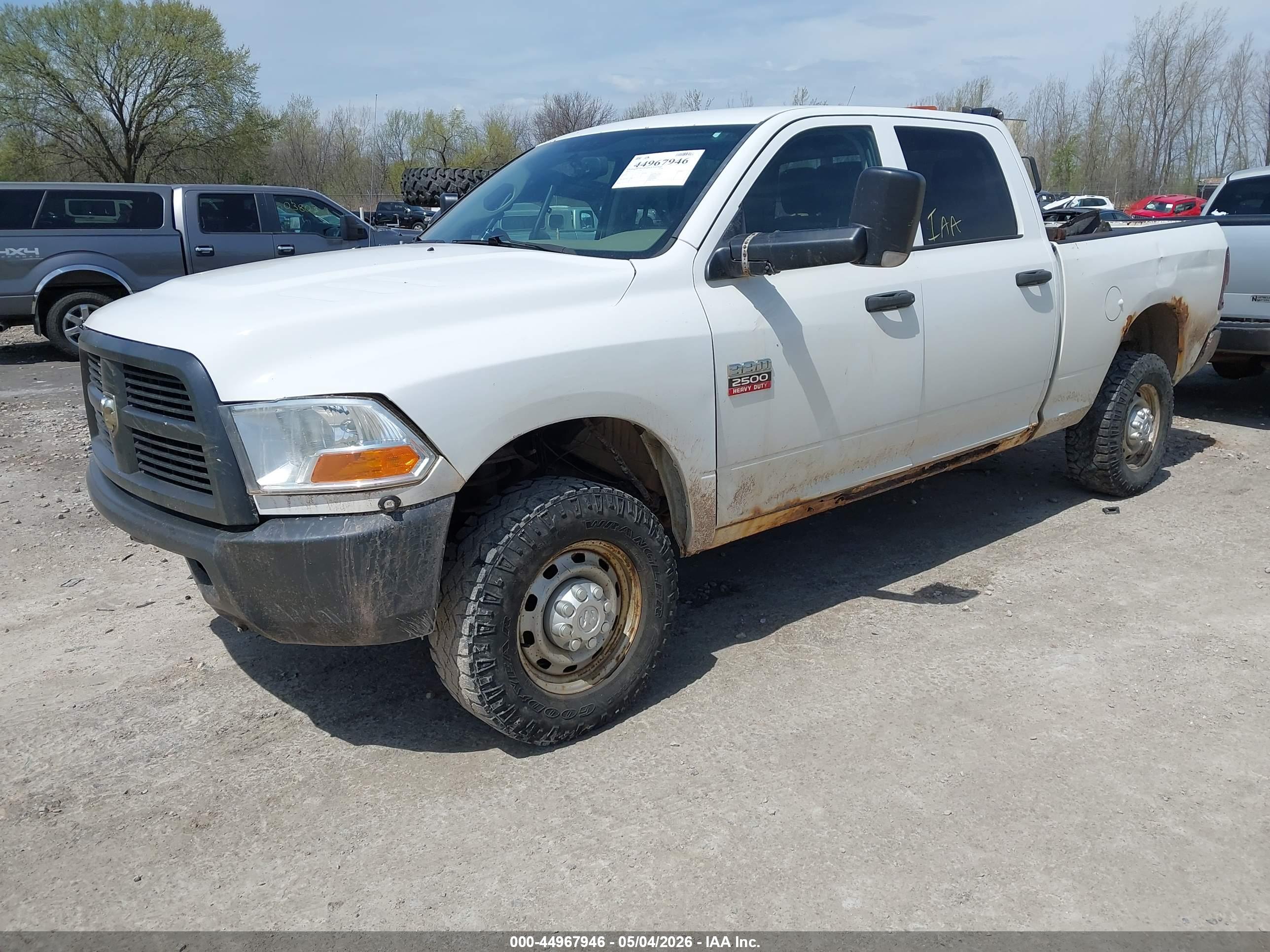RAM 2500 image 2