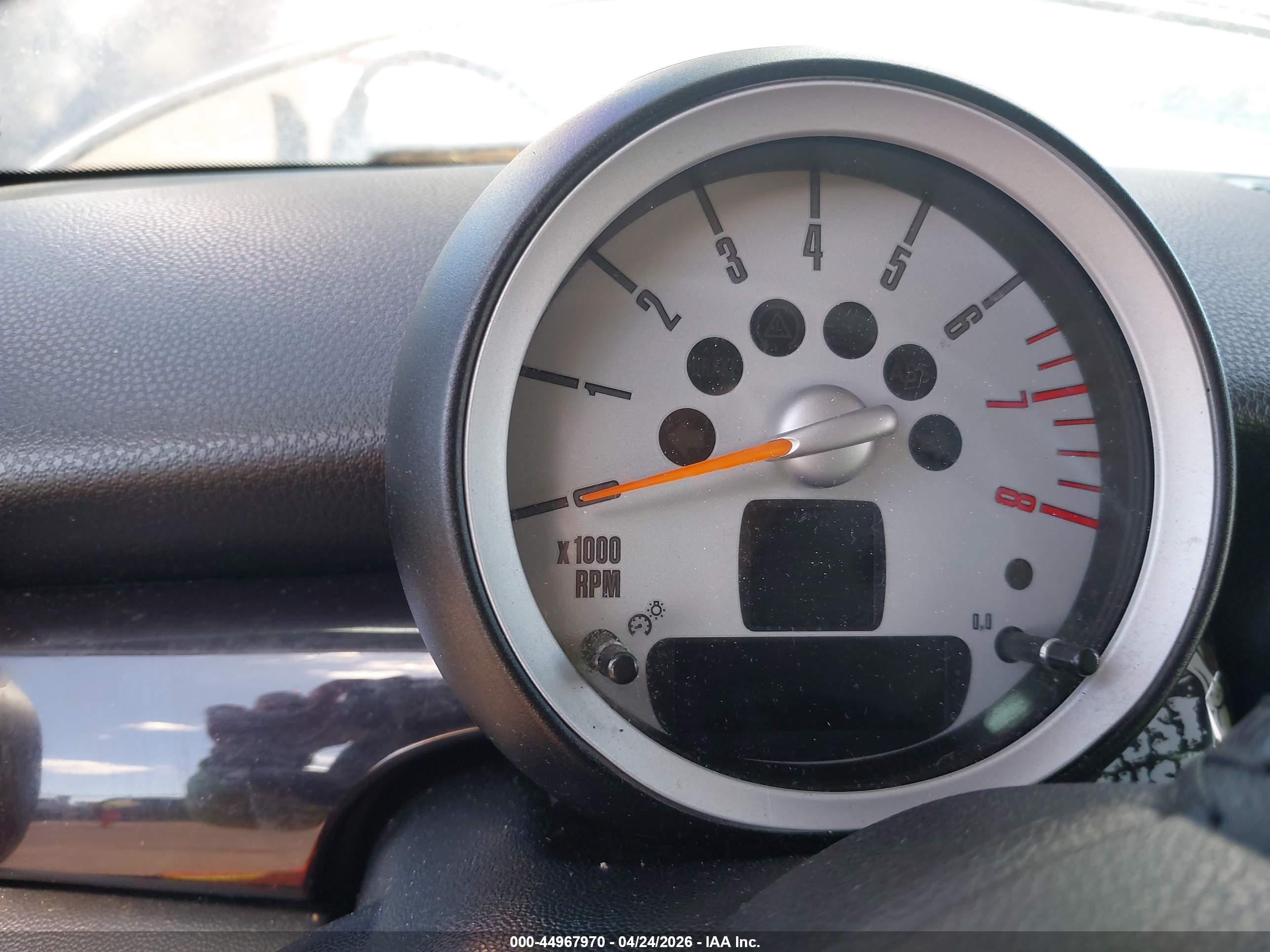 MINI COOPER image 7
