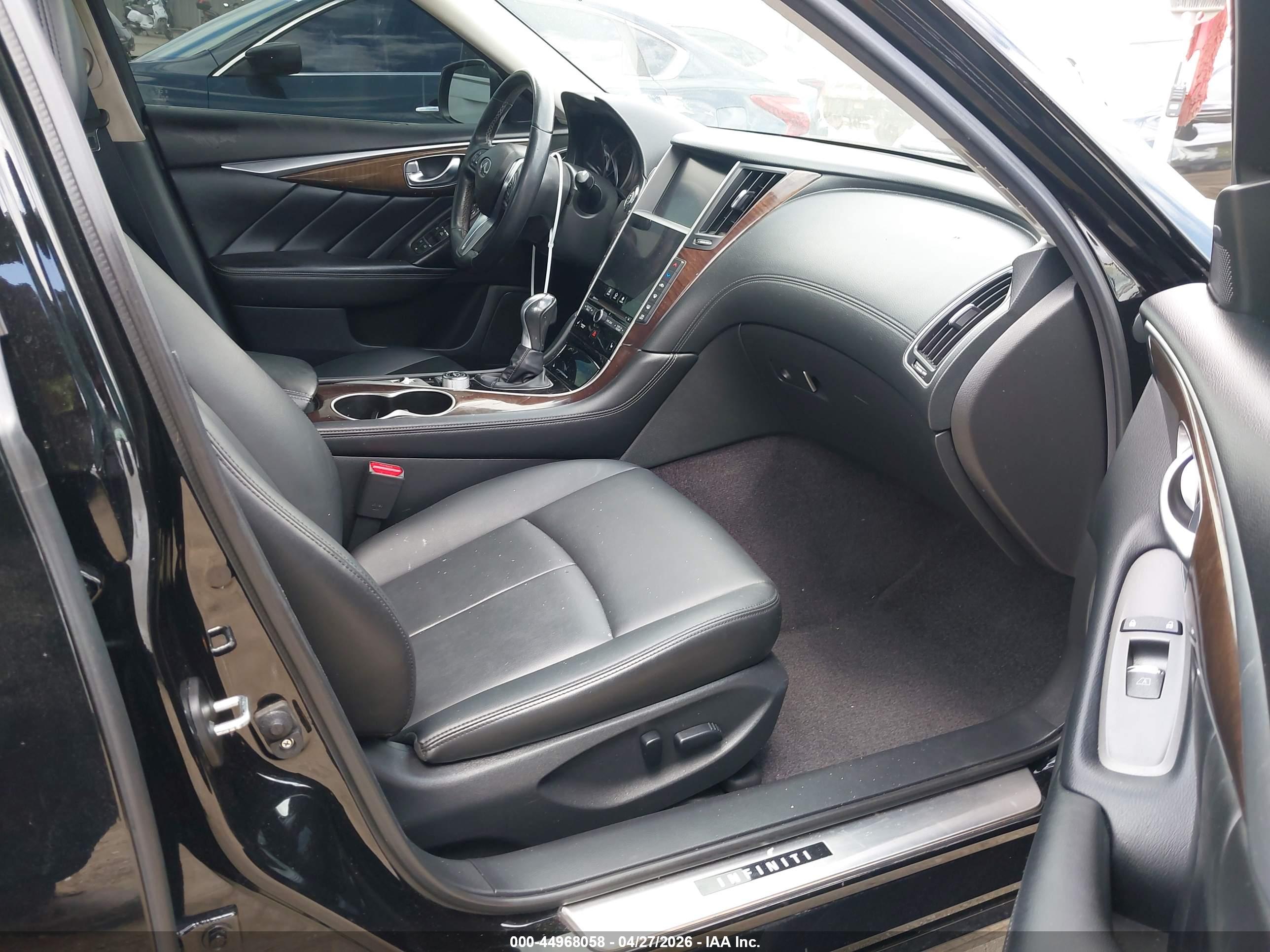 INFINITI Q50 image 5