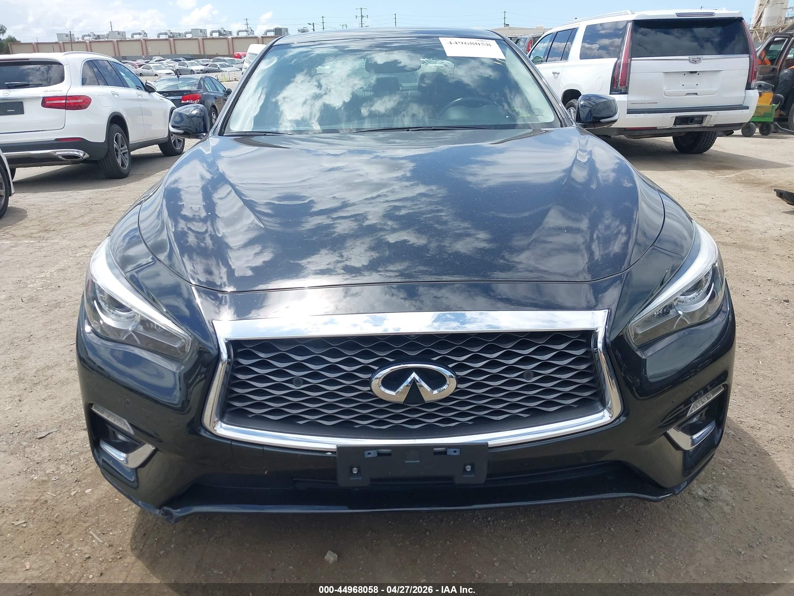 INFINITI Q50 image 6