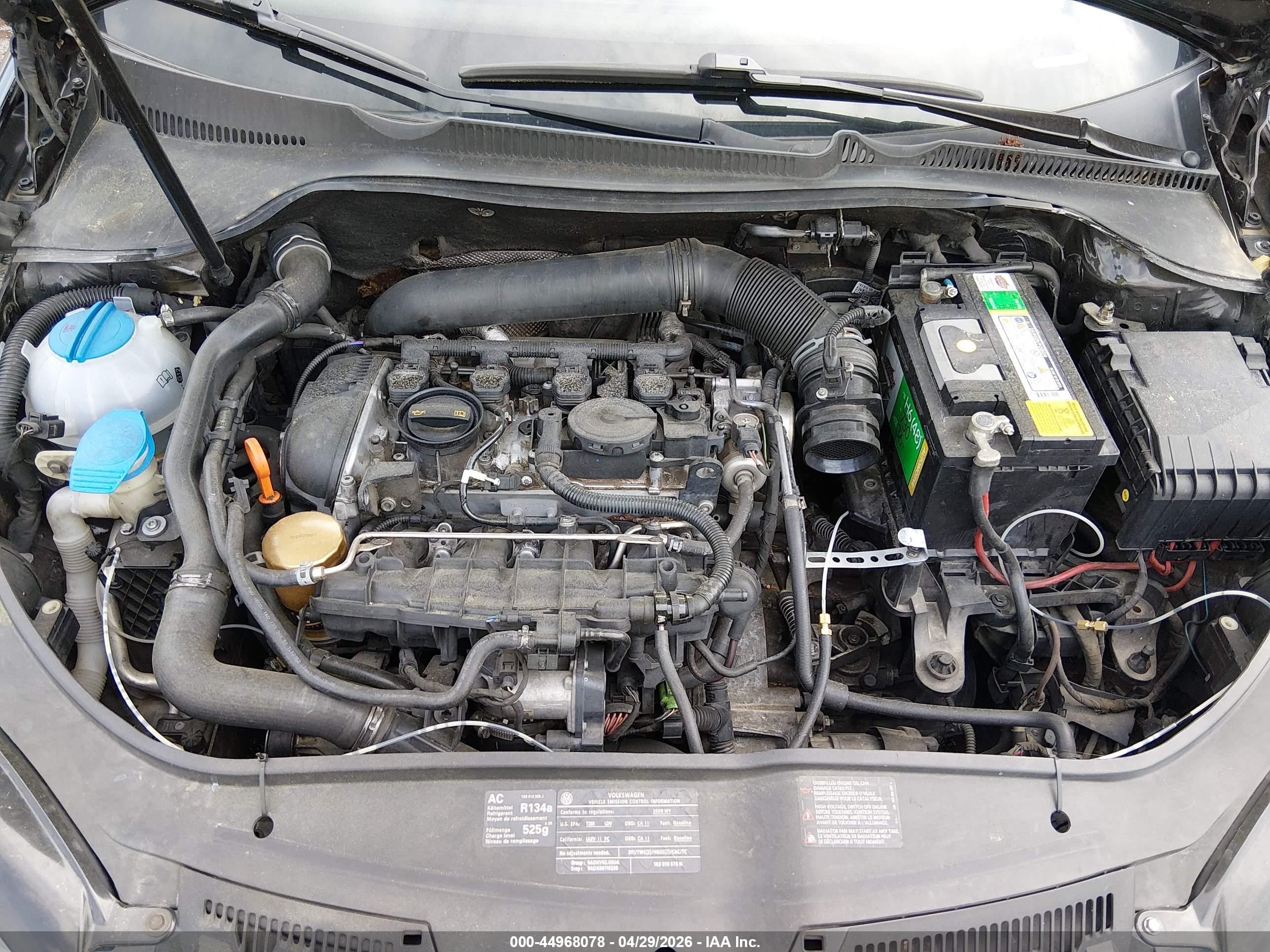 VOLKSWAGEN GTI image 10