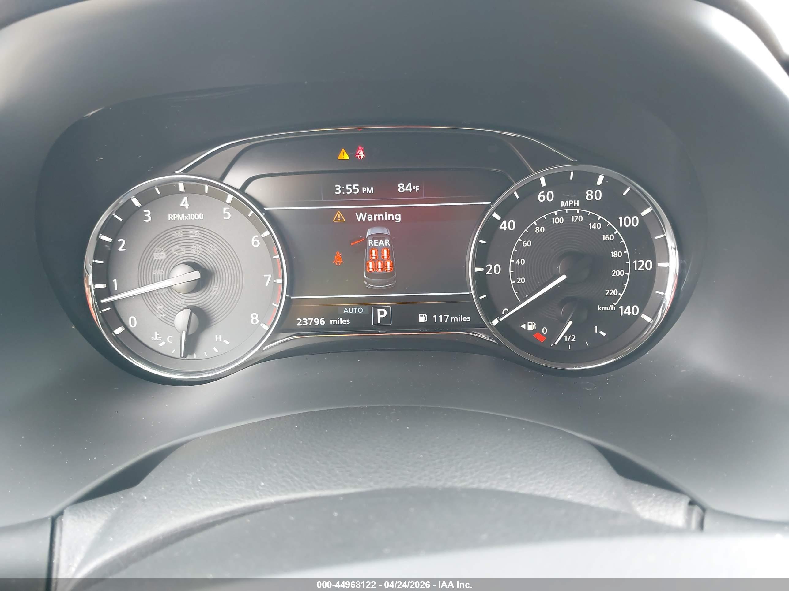 INFINITI QX80 image 7