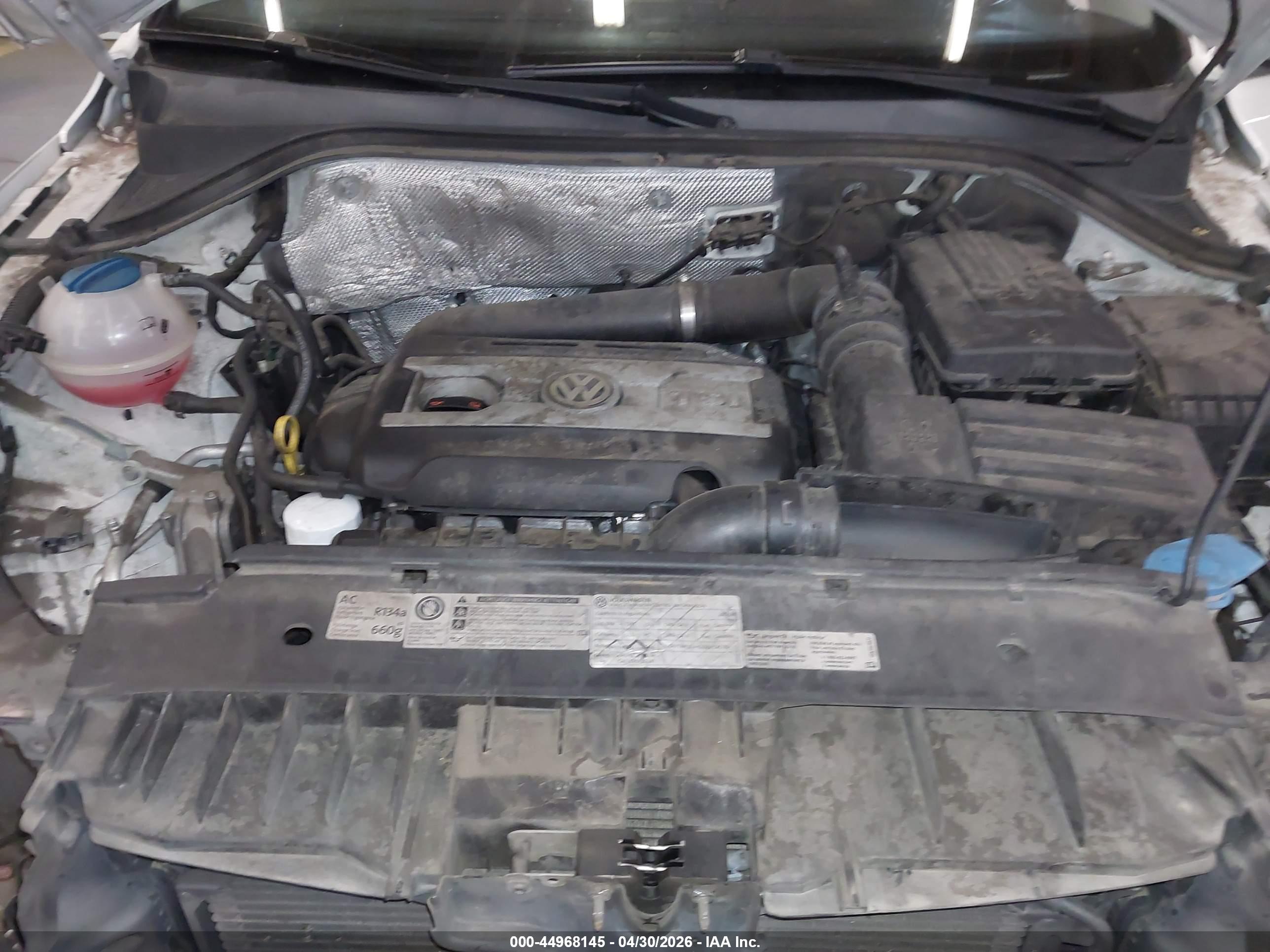 VOLKSWAGEN TIGUAN image 10