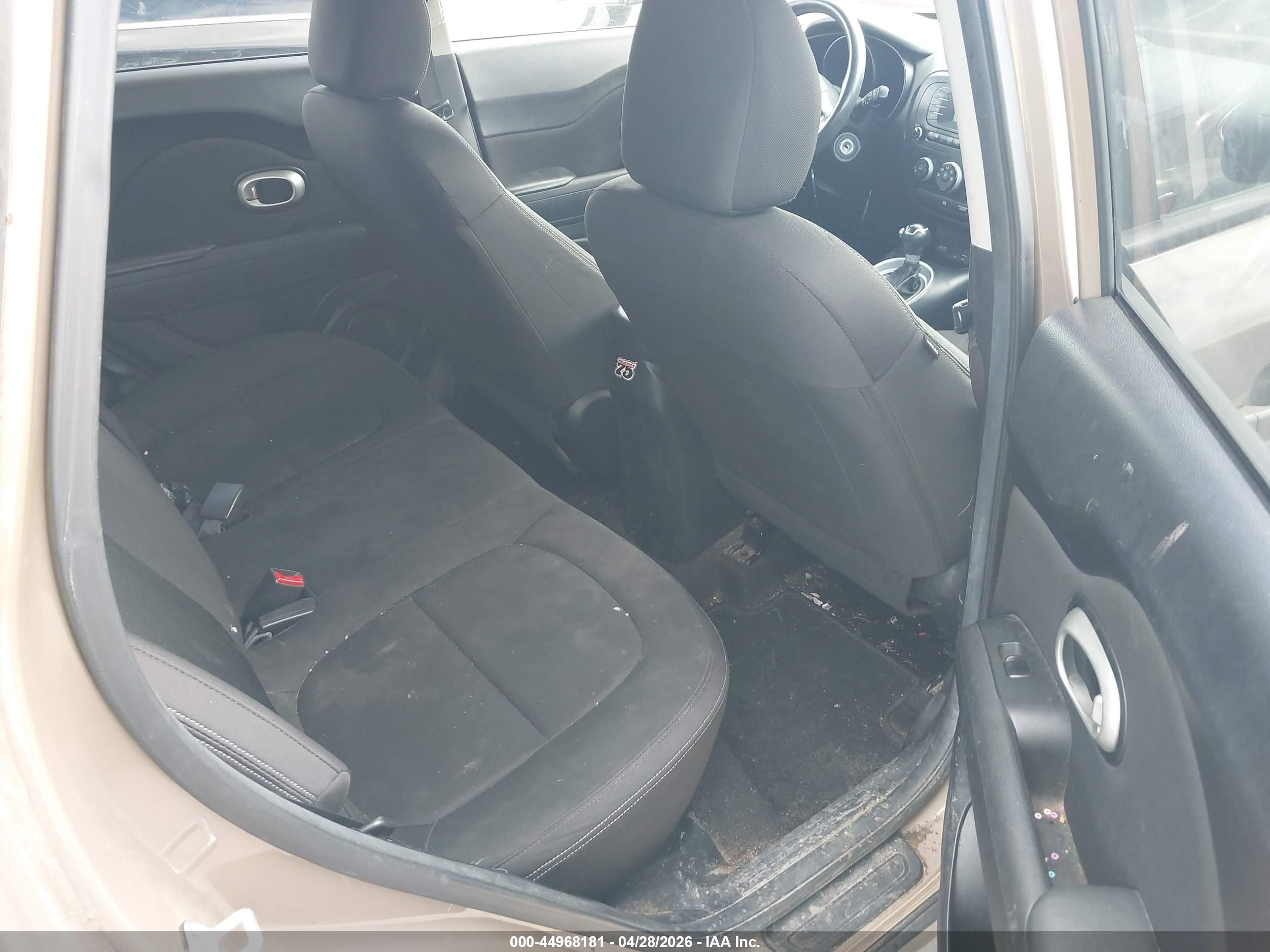 KIA SOUL image 8
