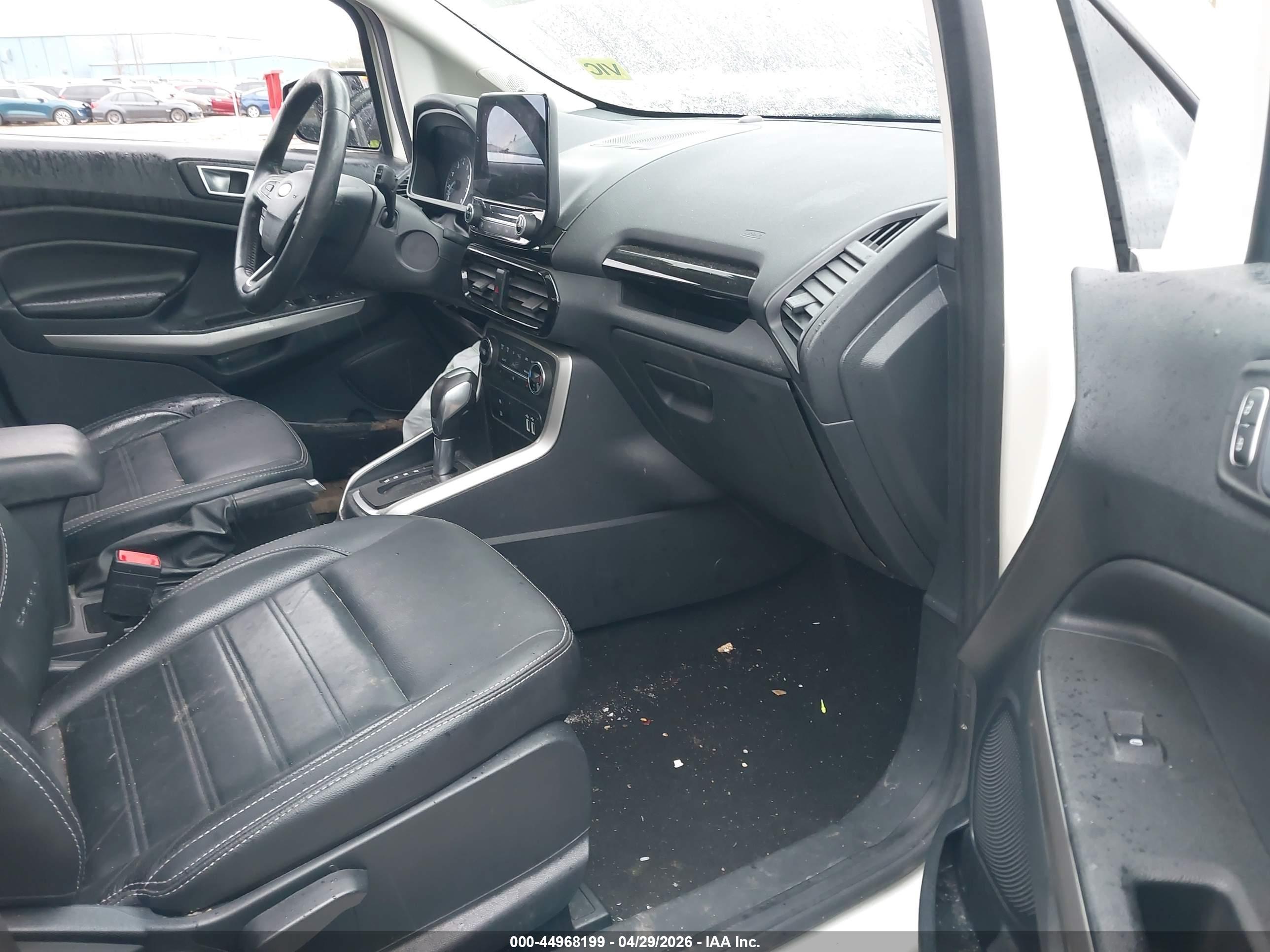 FORD ECOSPORT image 5