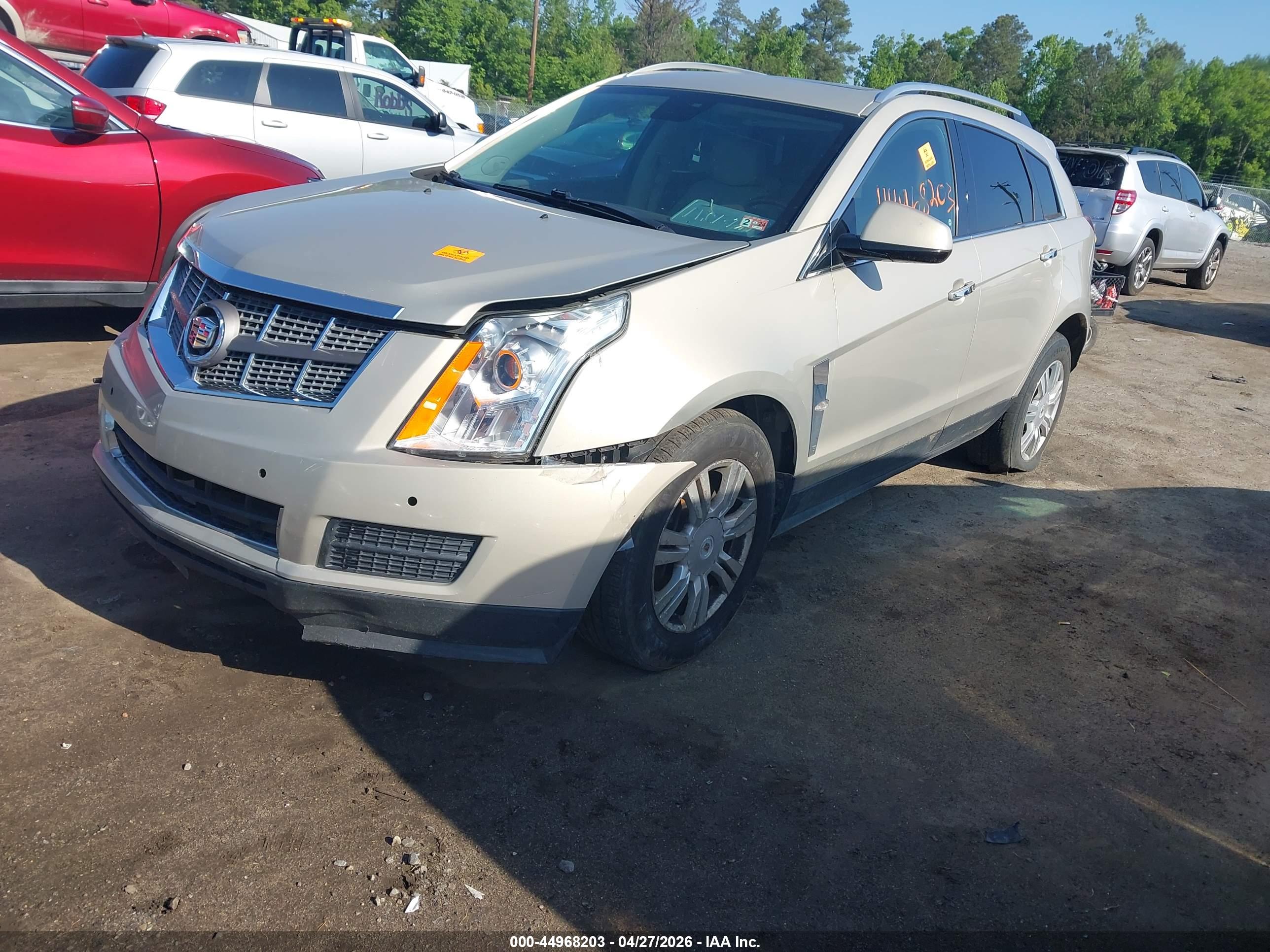 CADILLAC SRX image 2