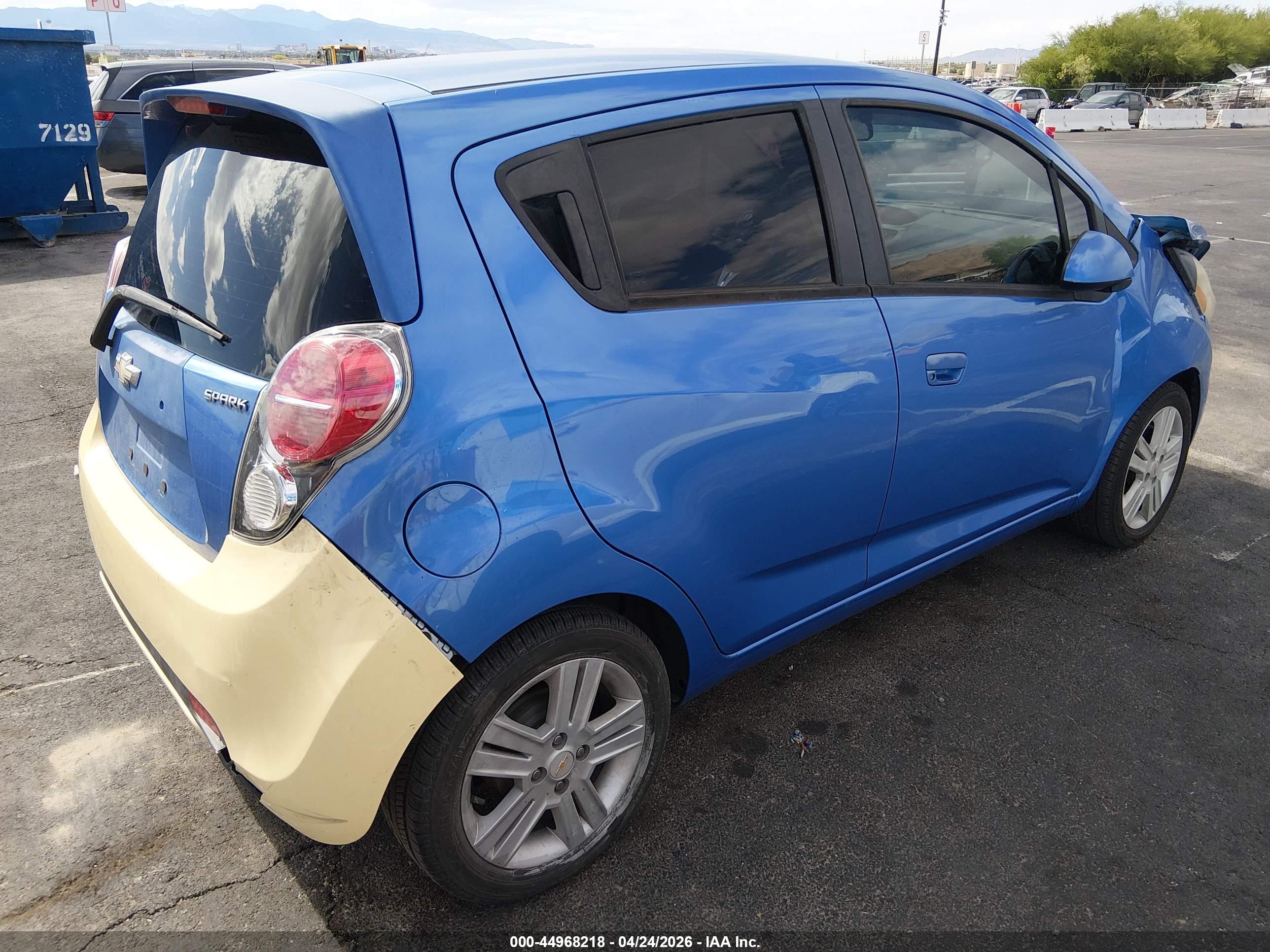 CHEVROLET SPARK image 4