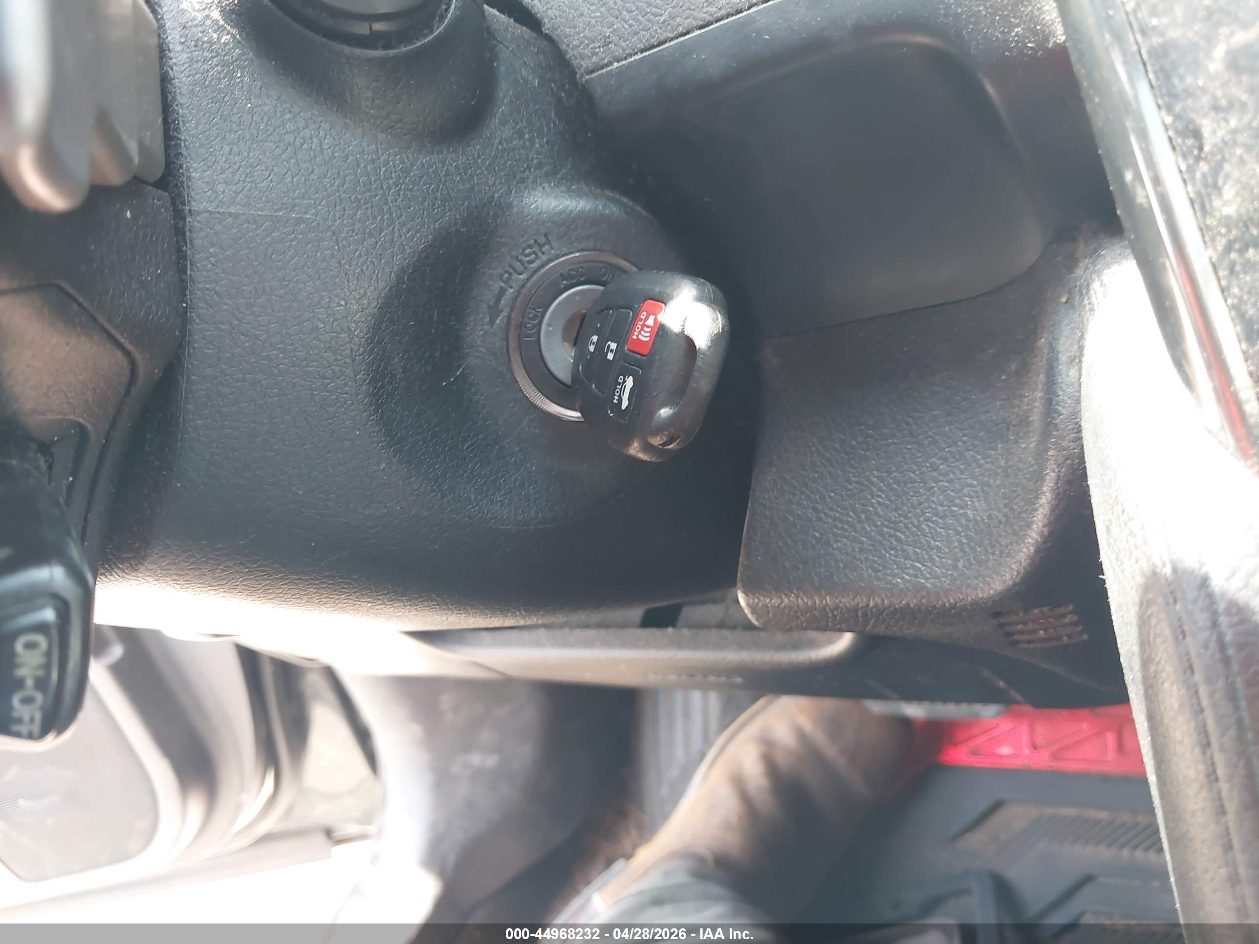TOYOTA CAMRY image 11