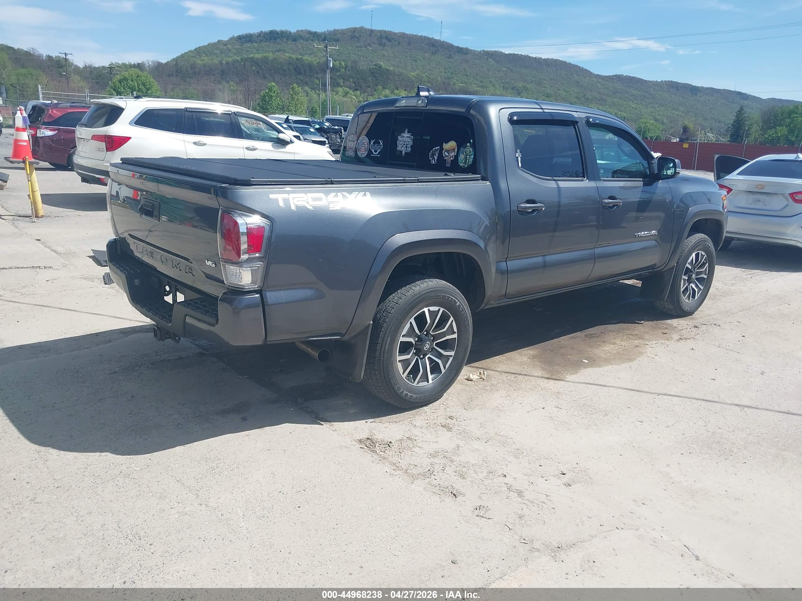 TOYOTA TACOMA image 4