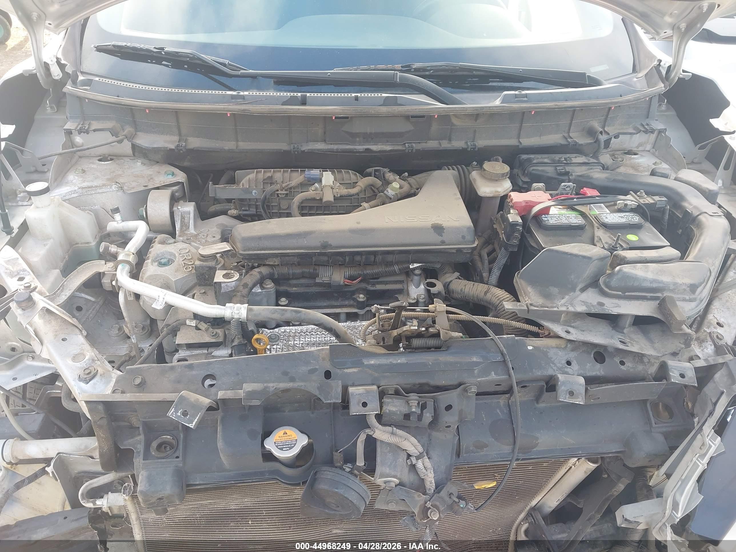 NISSAN ROGUE image 10