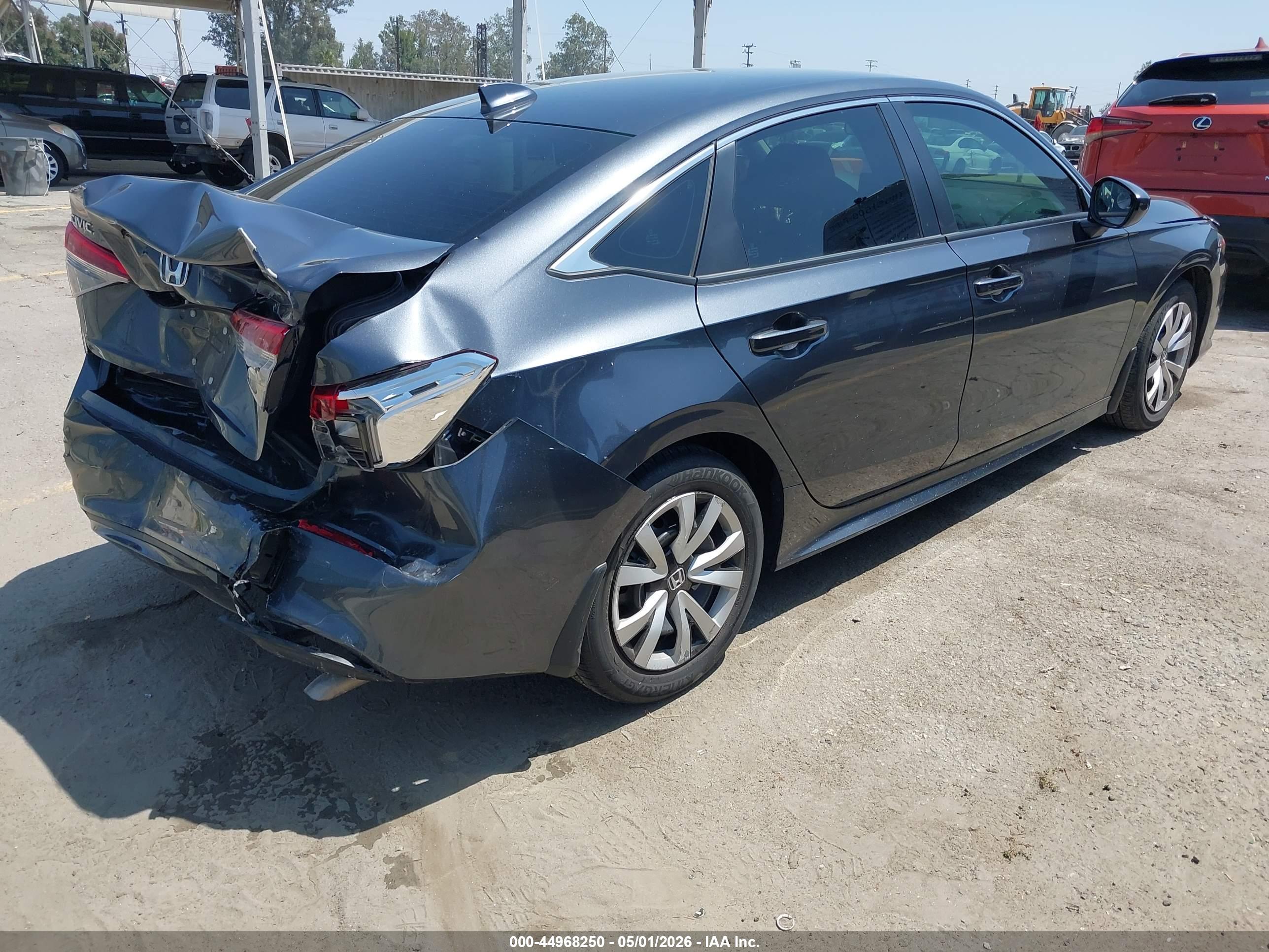 HONDA CIVIC image 4