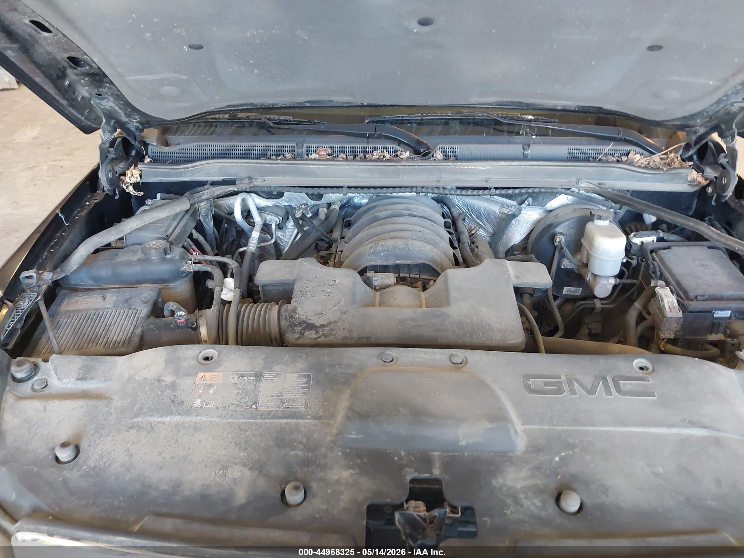 GMC YUKON image 10