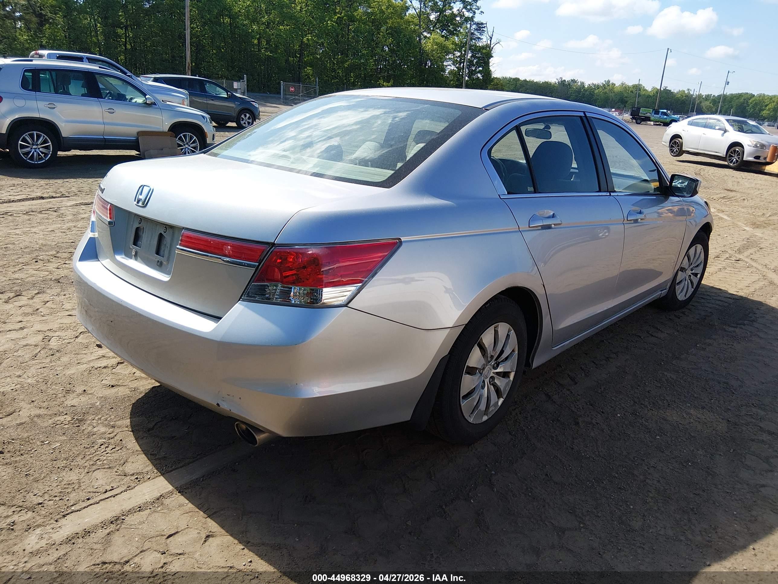 HONDA ACCORD image 4