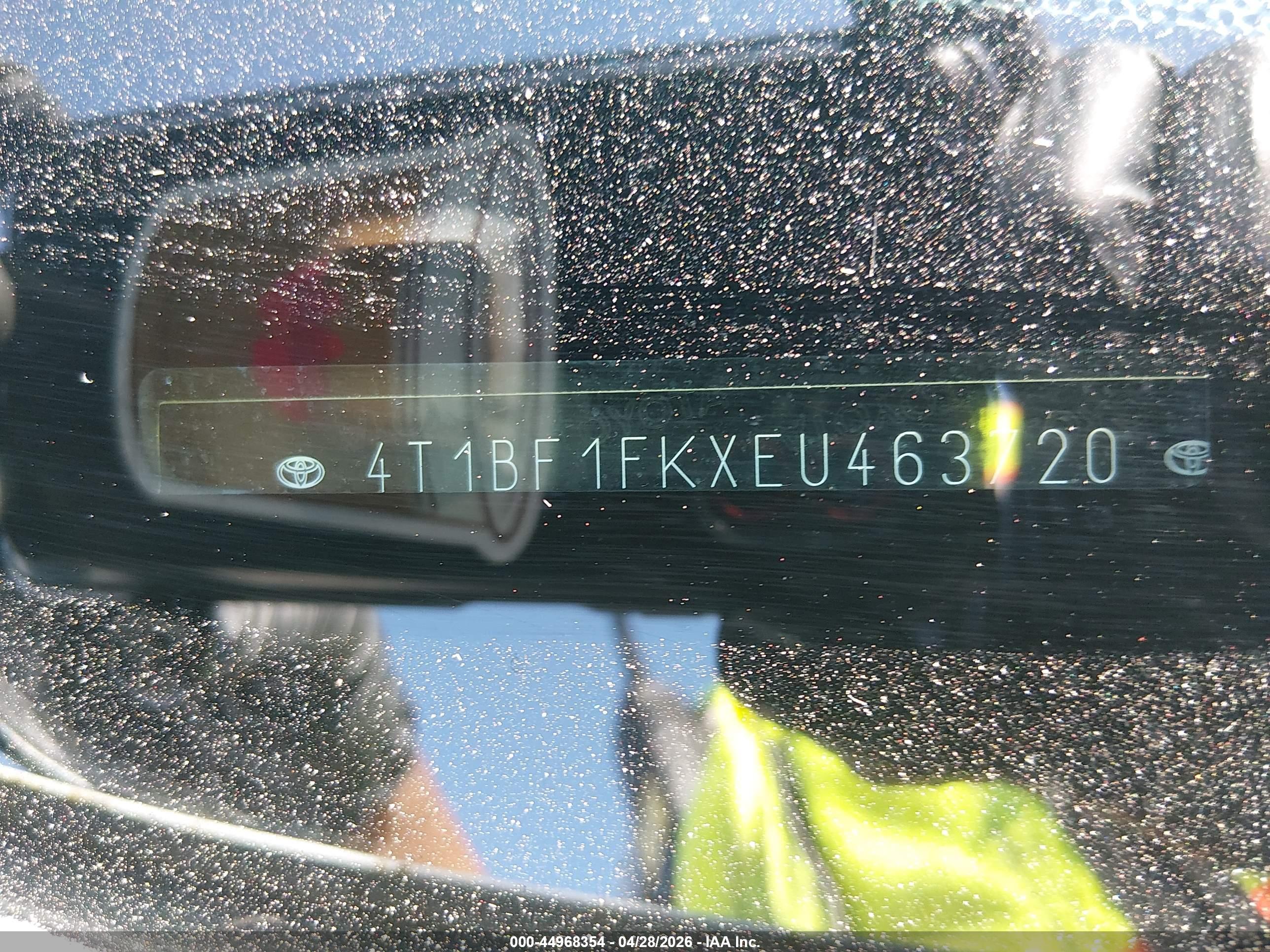 TOYOTA CAMRY image 9