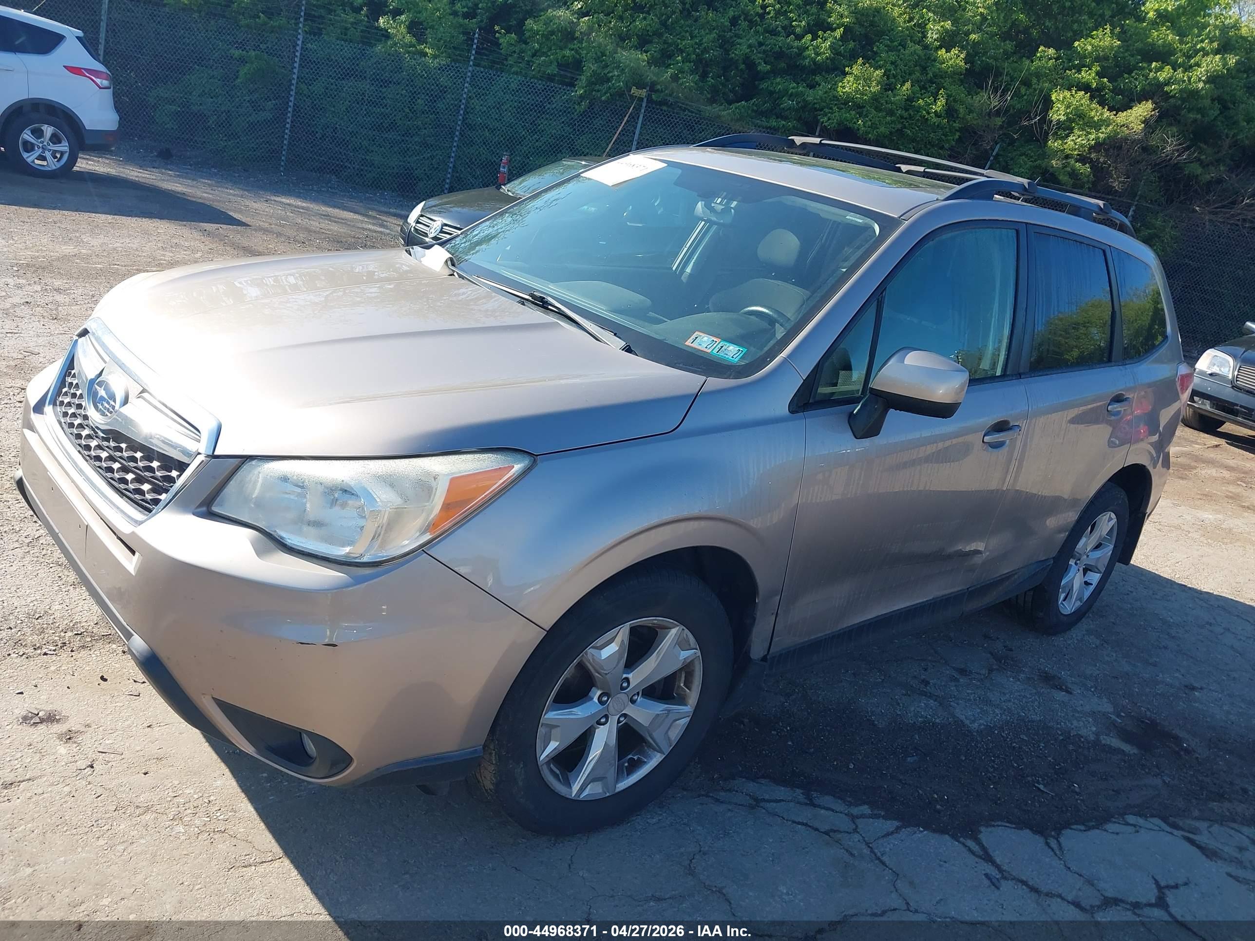 SUBARU FORESTER image 2
