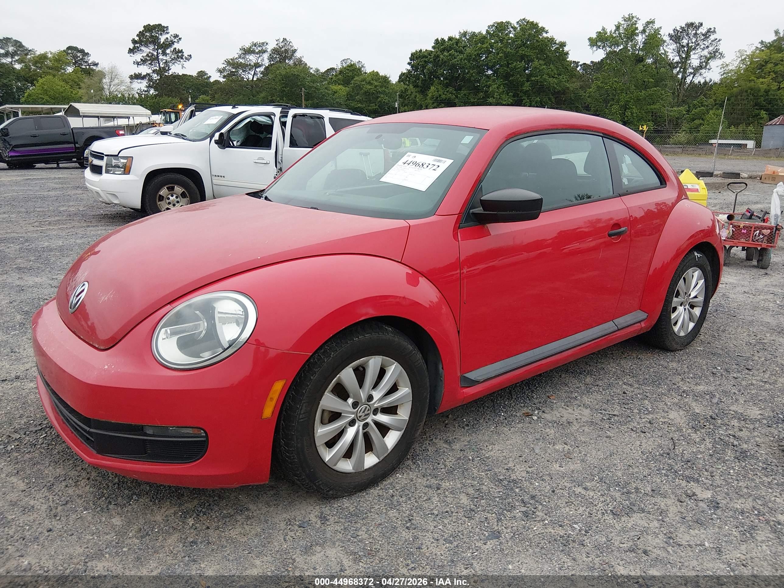VOLKSWAGEN BEETLE image 6