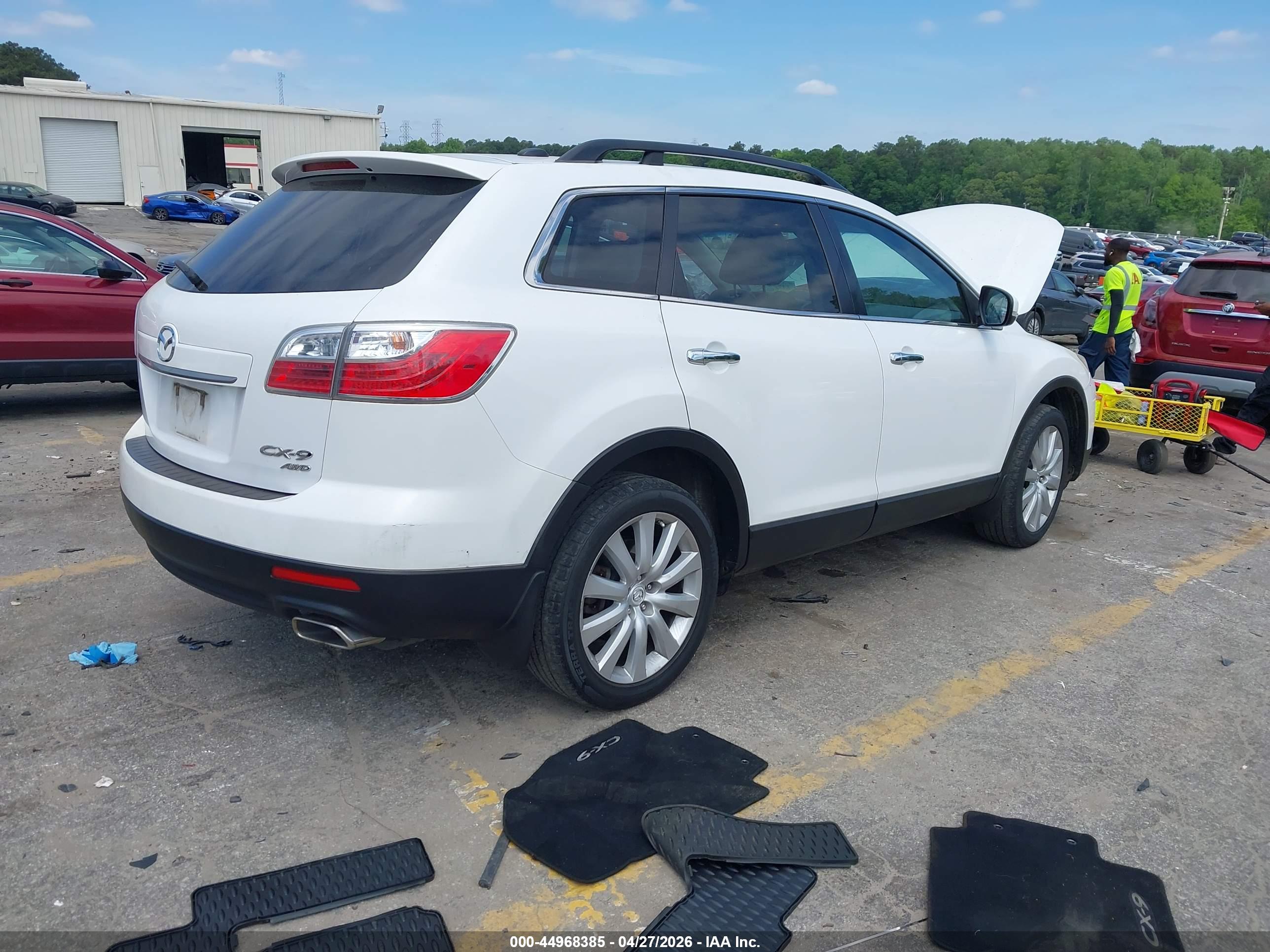 MAZDA CX-9 image 4