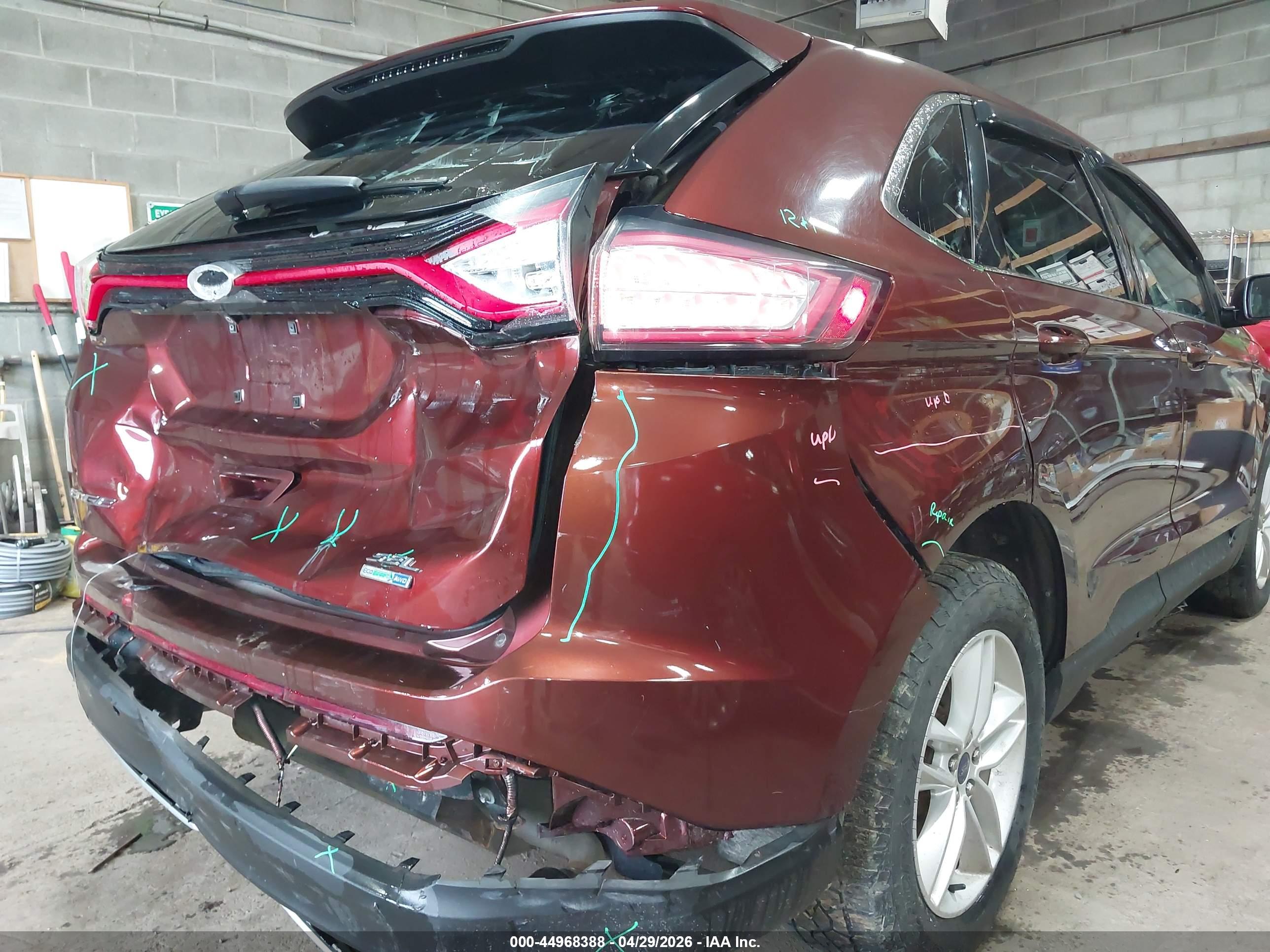FORD EDGE image 6