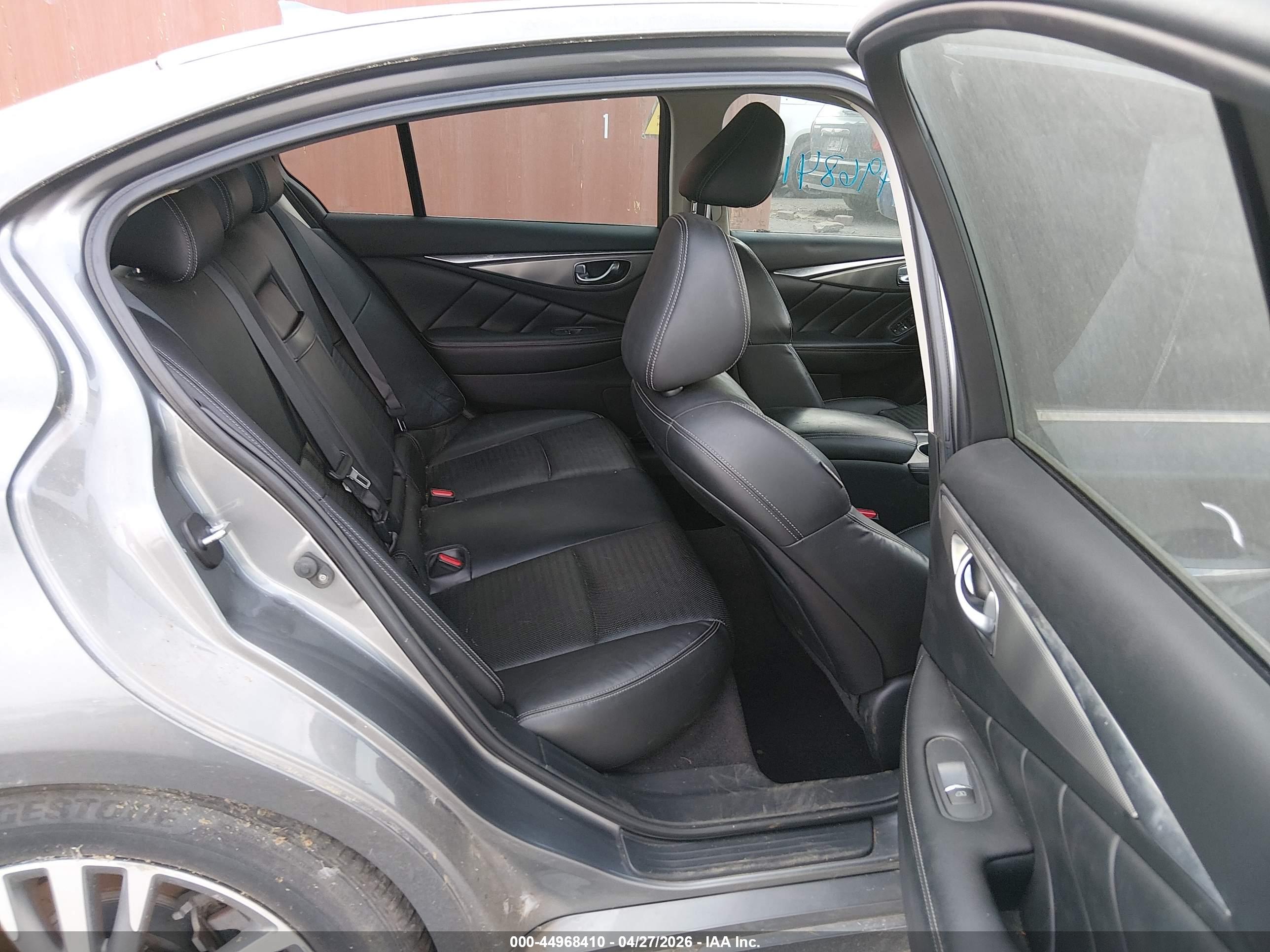 INFINITI Q50 image 8