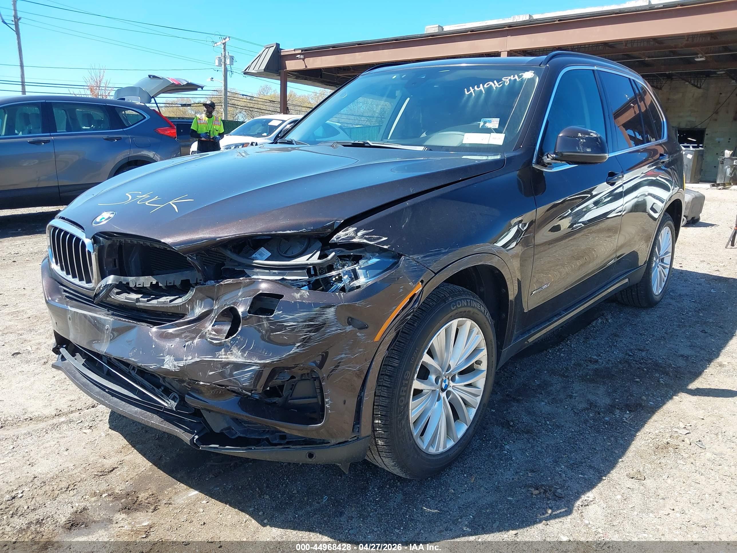 BMW X5 image 2