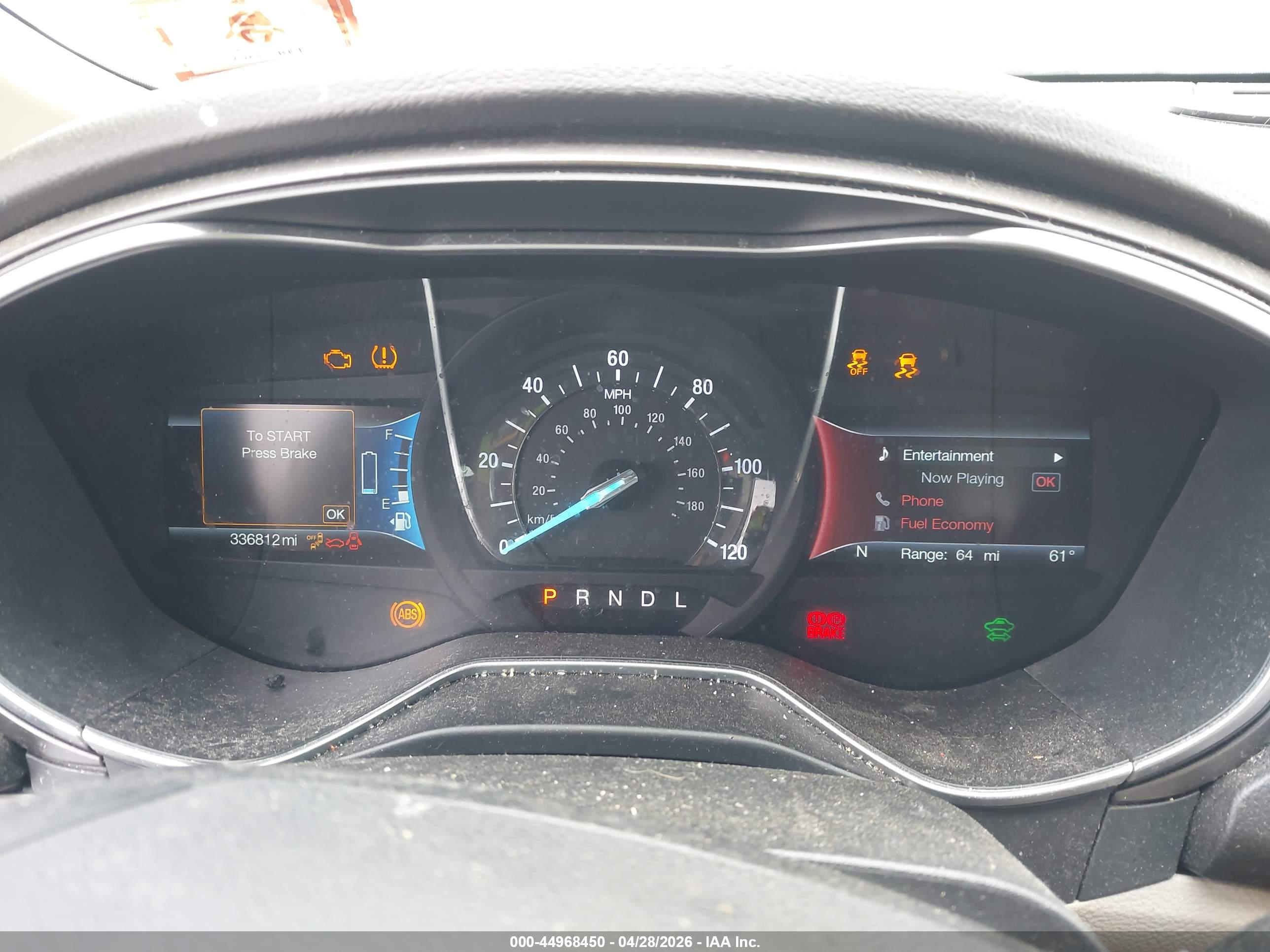 FORD FUSION image 7