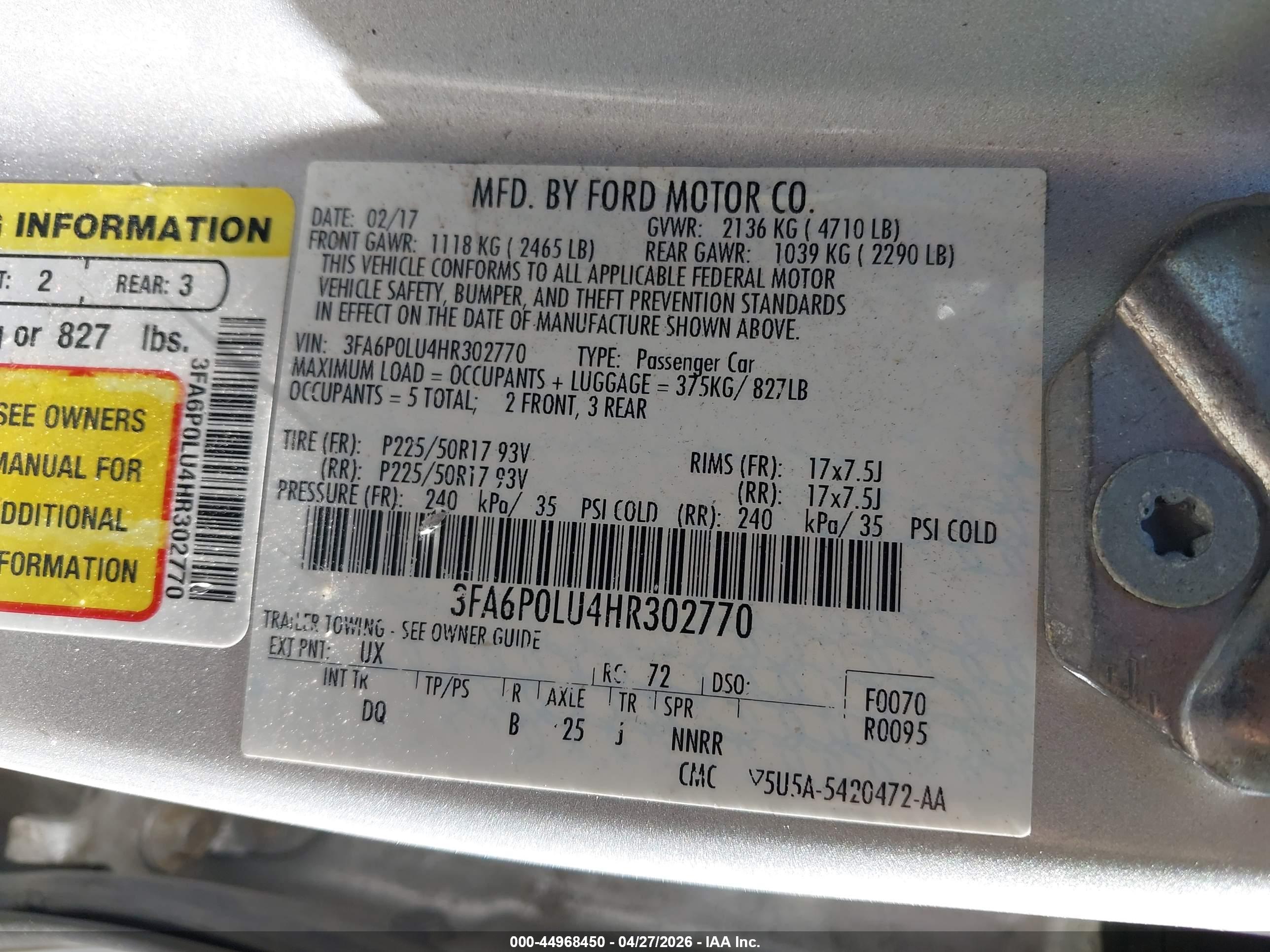 FORD FUSION image 9