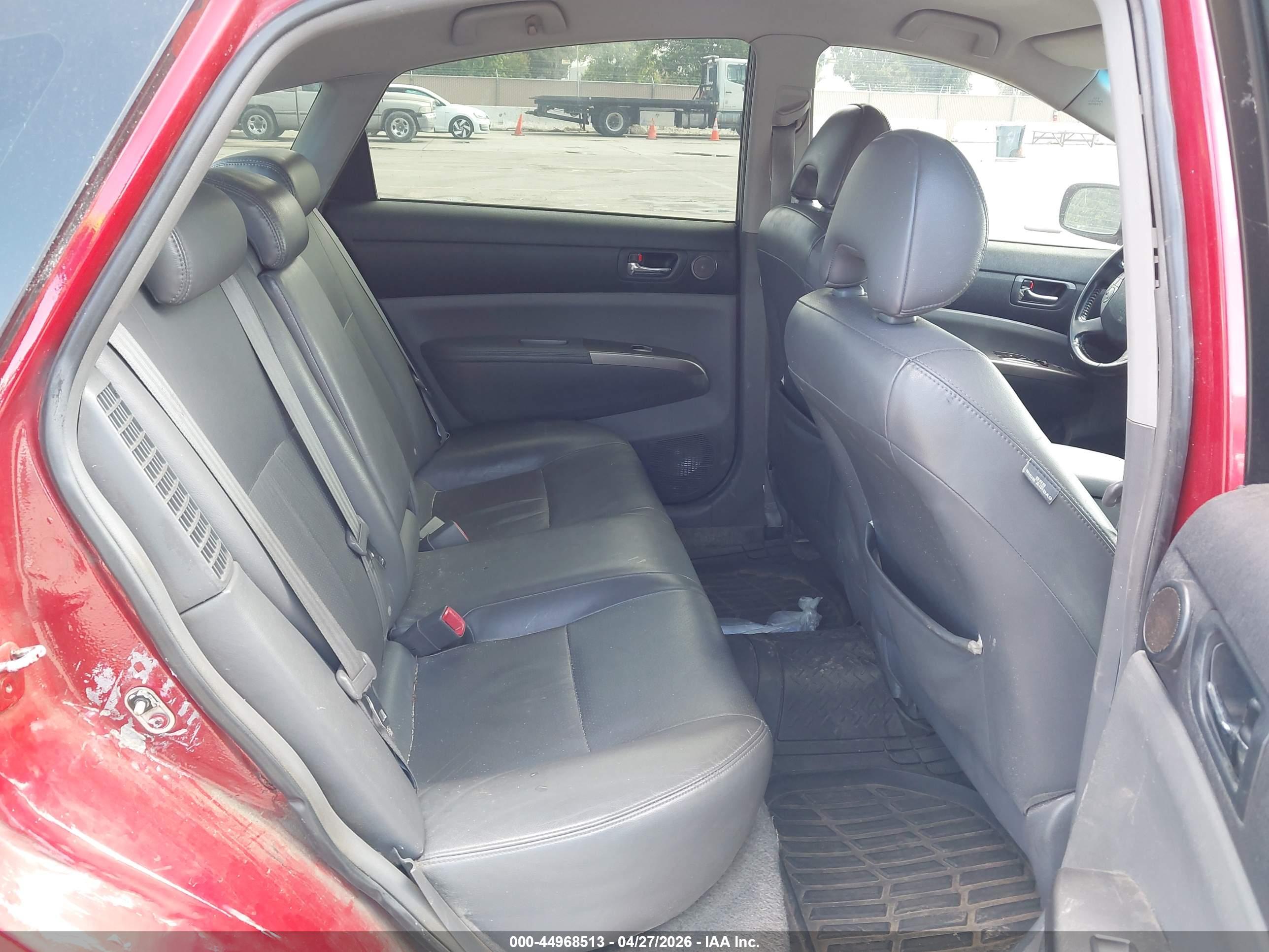 TOYOTA PRIUS image 8