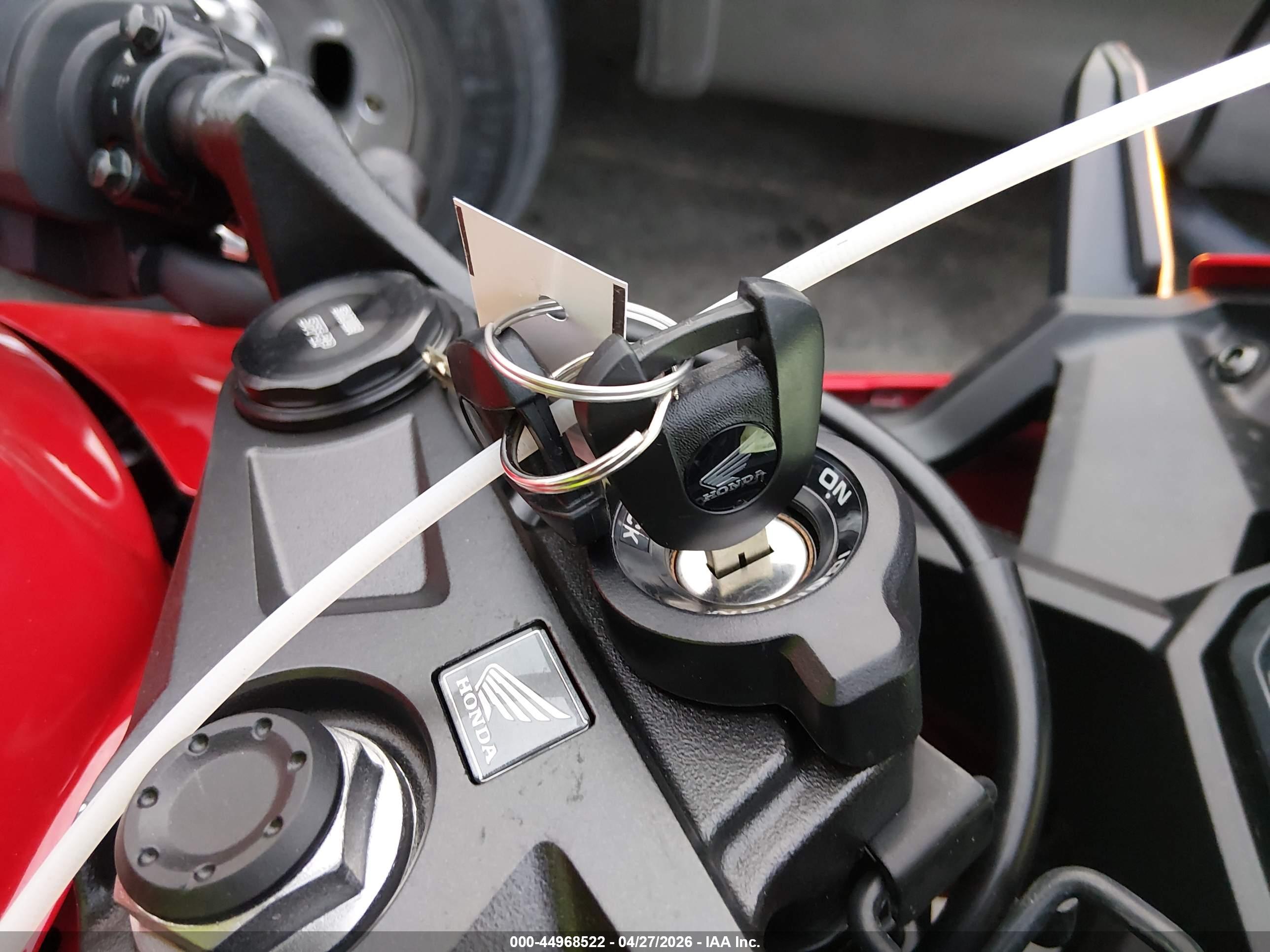 HONDA CBR500 image 11