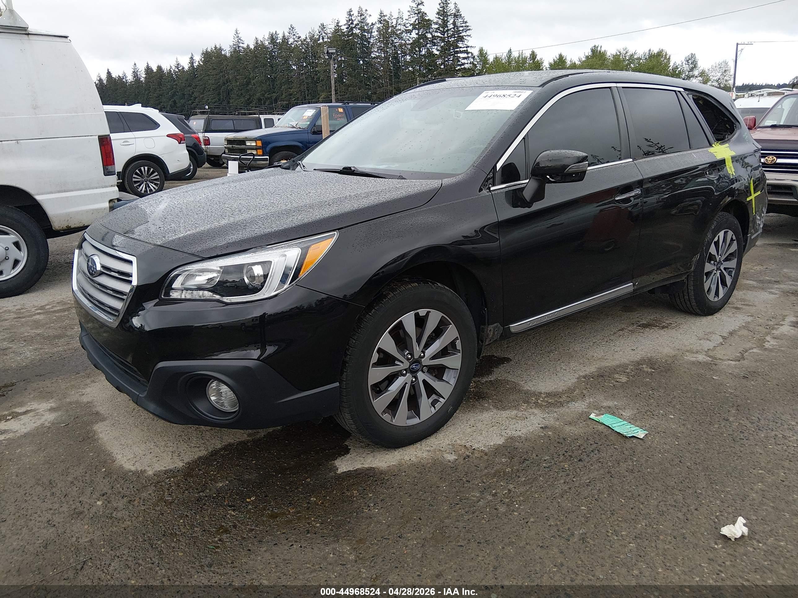 SUBARU OUTBACK image 2
