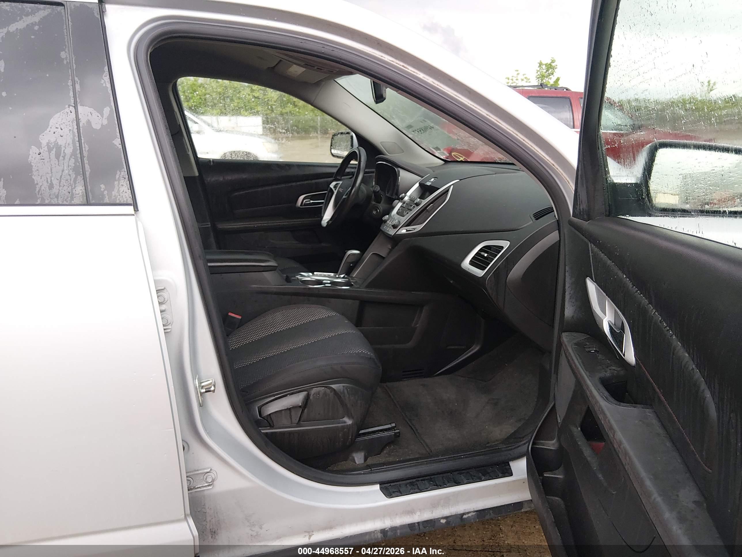 GMC TERRAIN image 5
